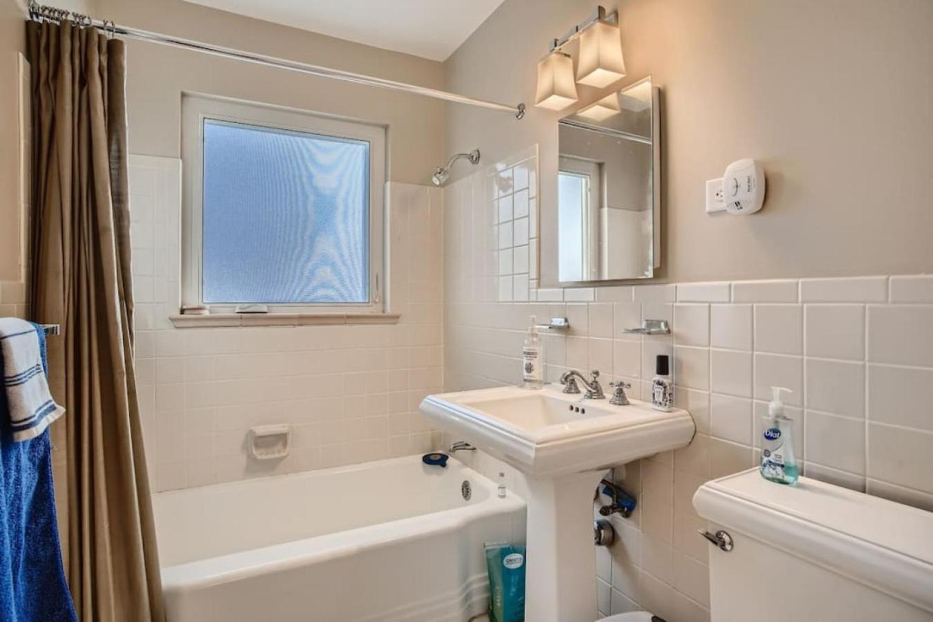 Family Friendly I Near DU I 3bd Single Story Ranch
