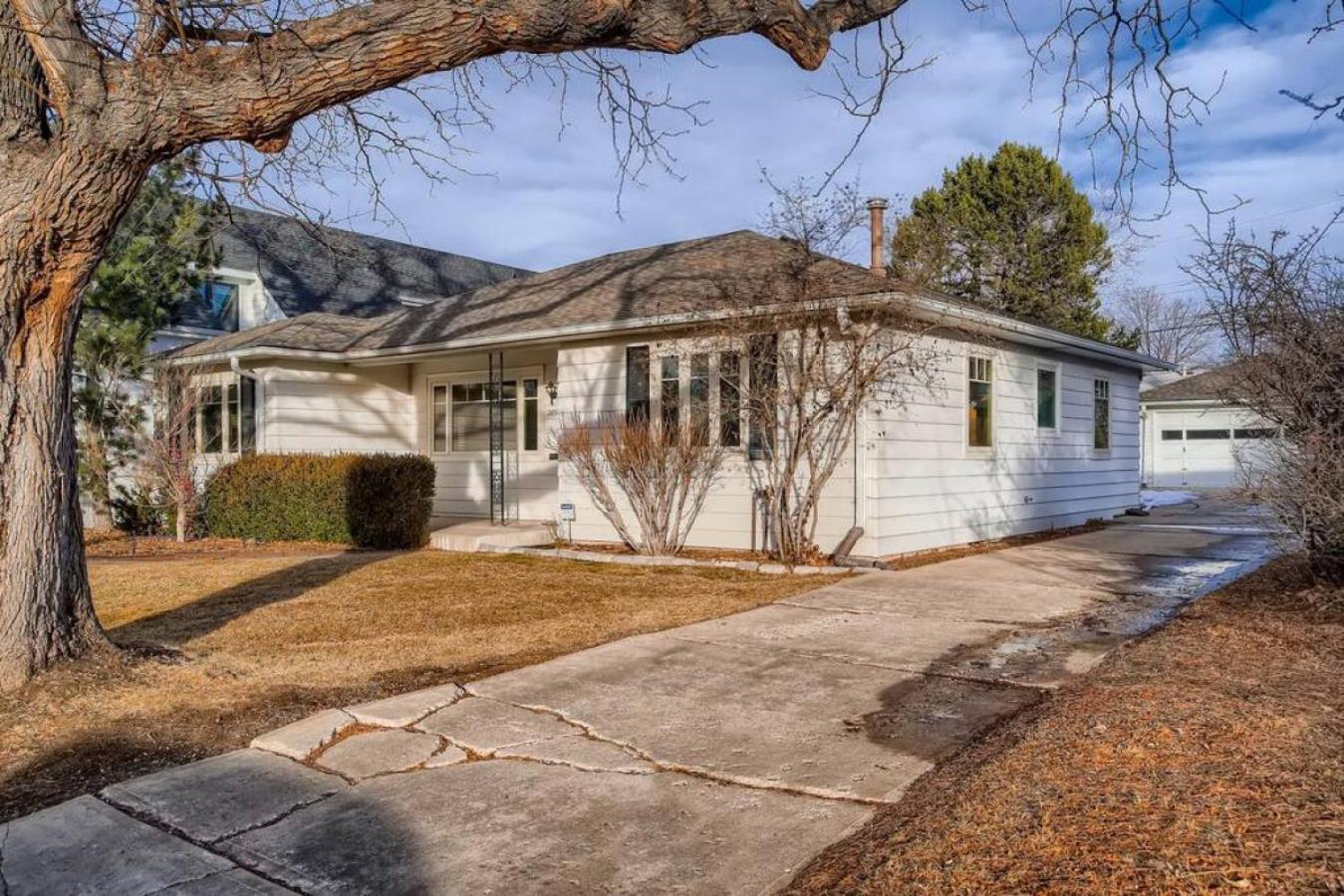 Family Friendly I Near DU I 3bd Single Story Ranch