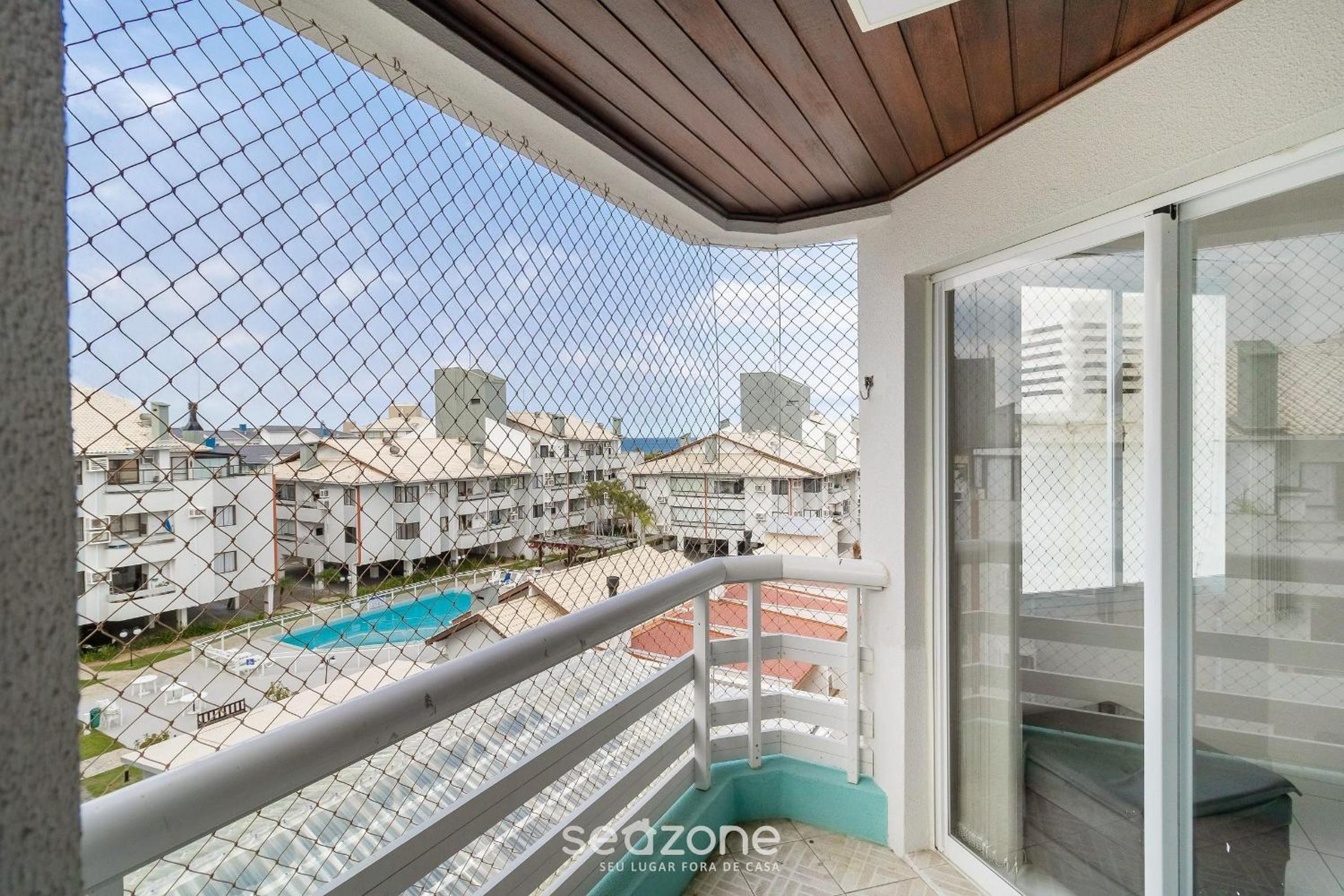 Charming Stay Steps from the Sea FTM0401