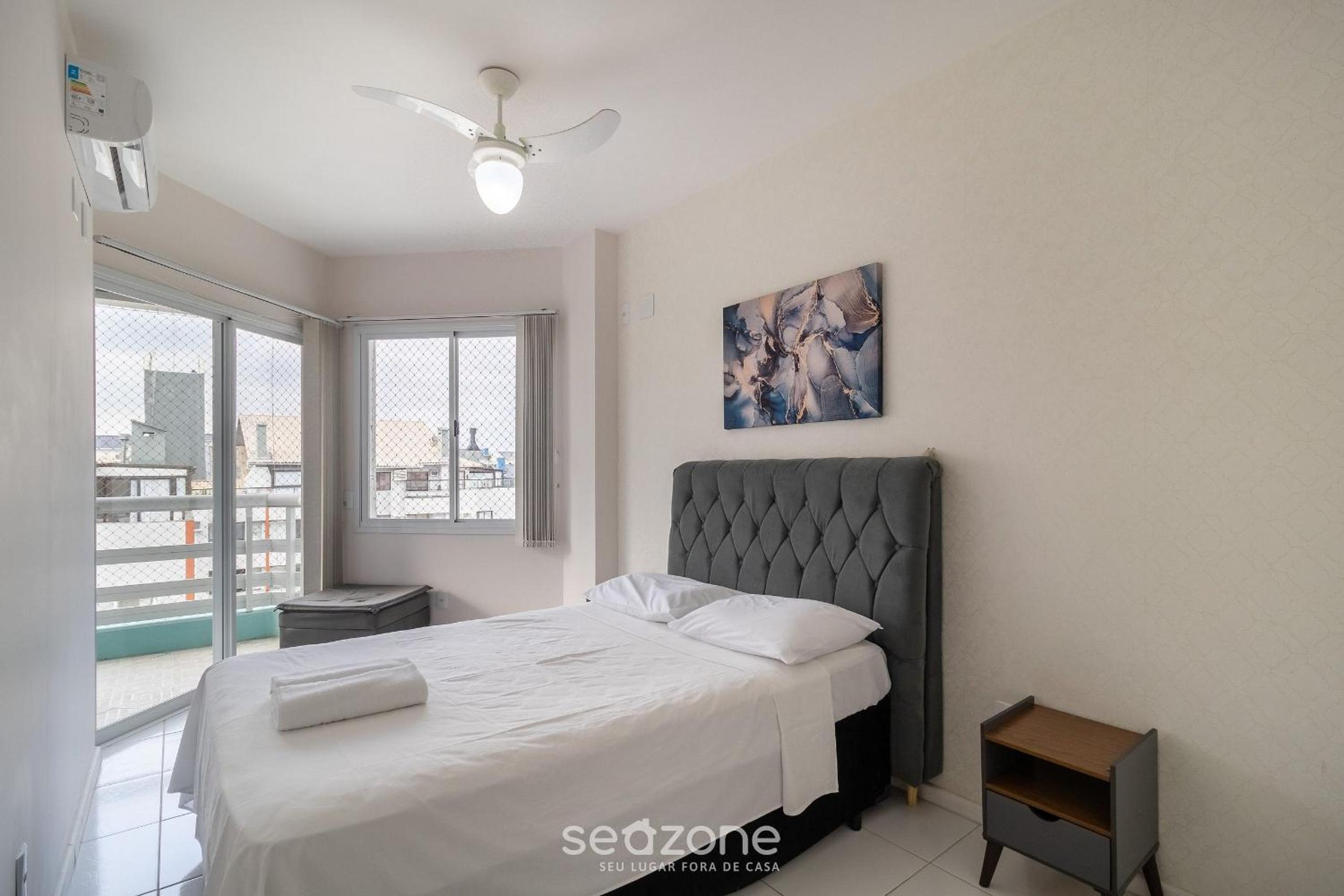Charming Stay Steps from the Sea FTM0401