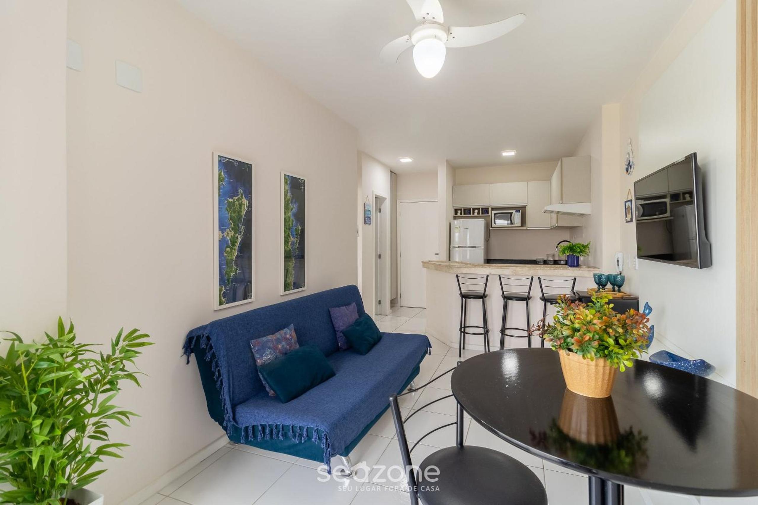Charming Stay Steps from the Sea FTM0401
