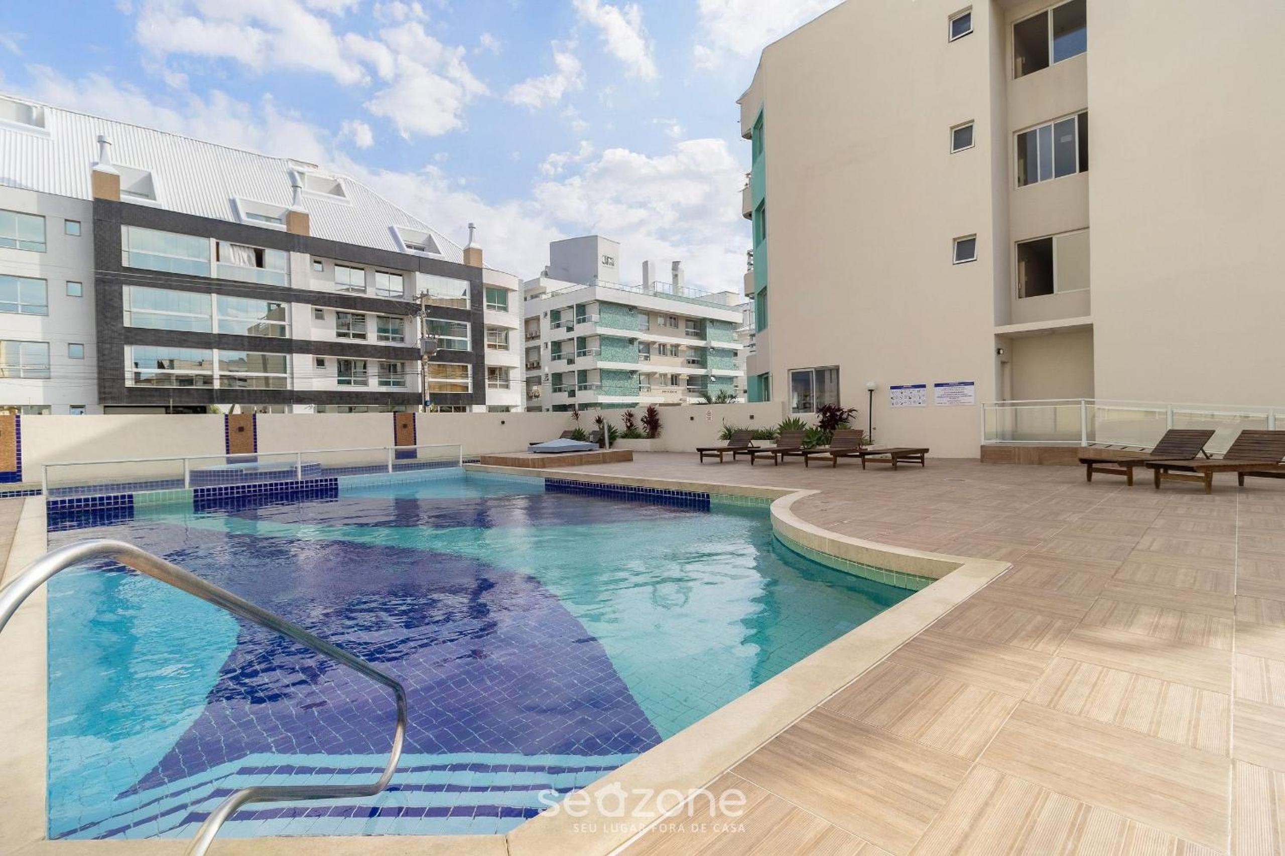 Charming Stay Steps from the Sea FTM0401