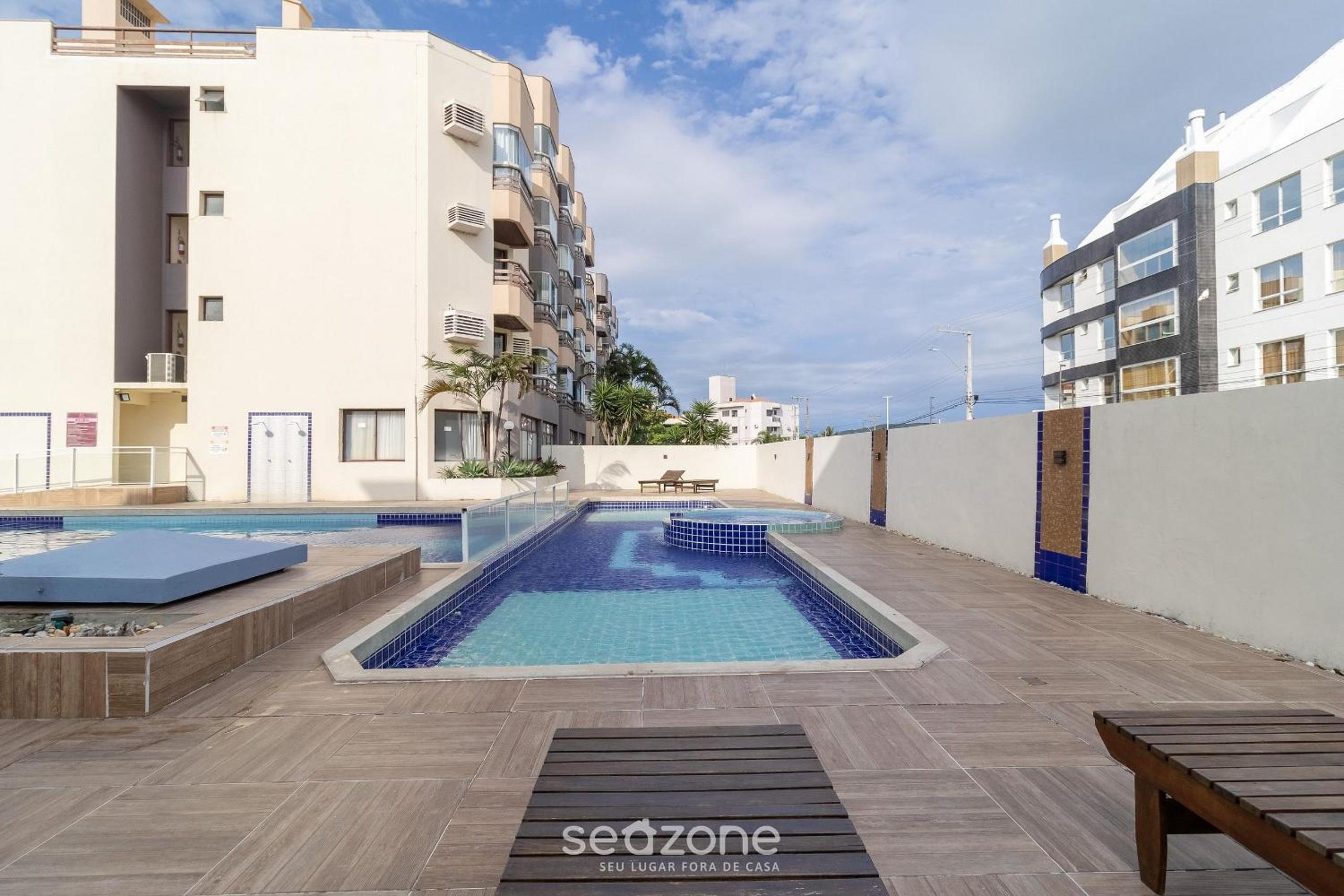 Charming Stay Steps from the Sea FTM0401