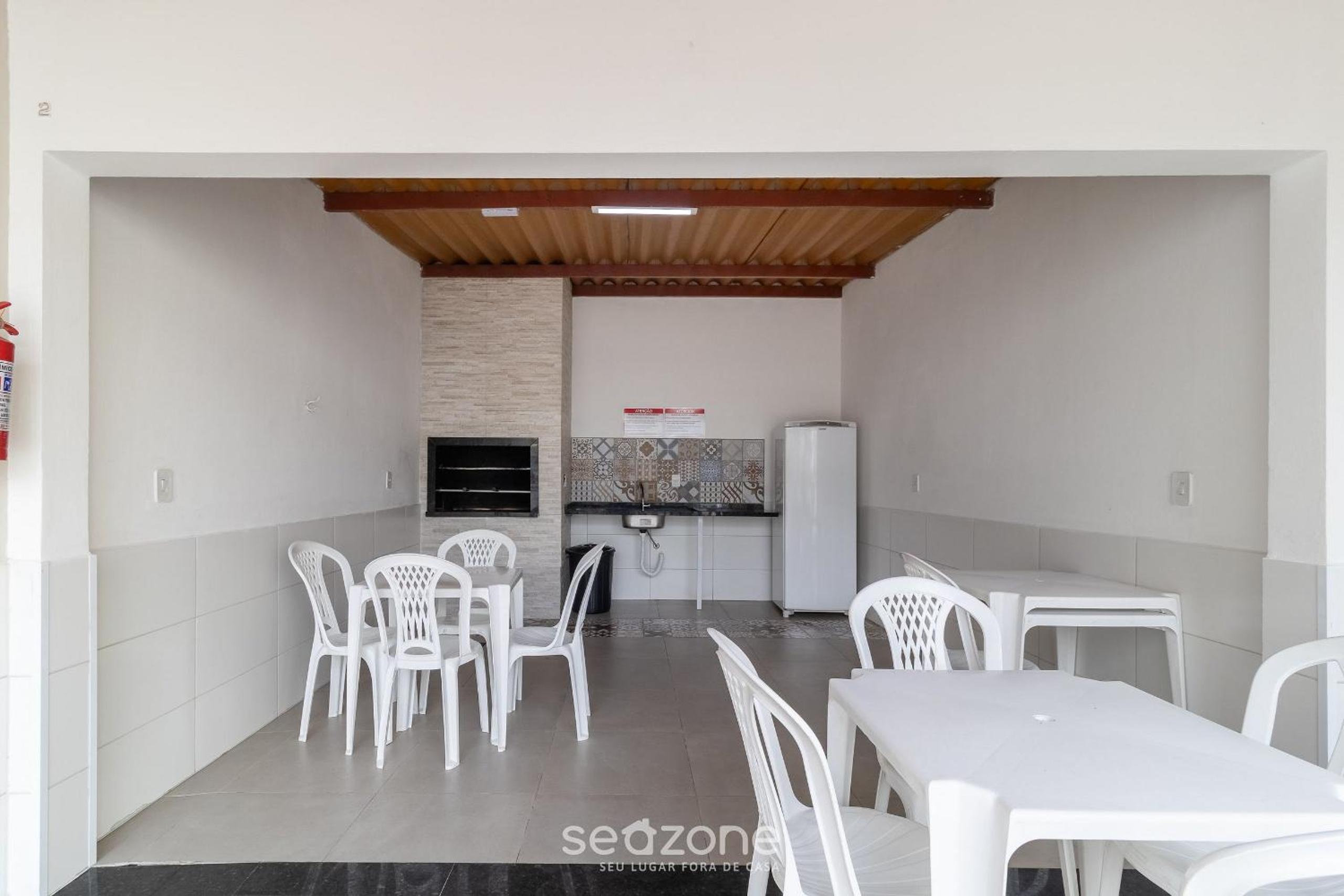 Charming Stay Steps from the Sea FTM0401