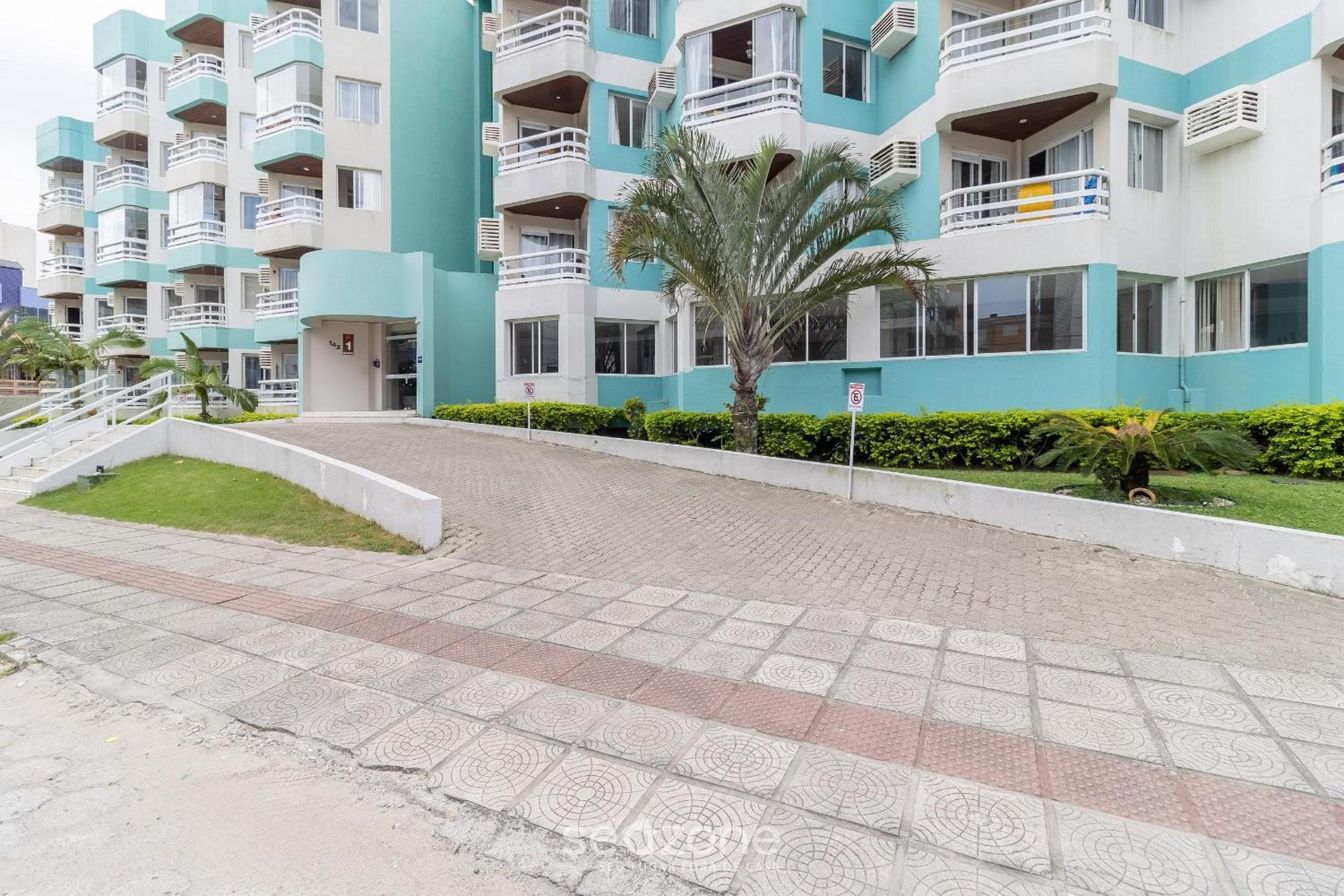 Charming Stay Steps from the Sea FTM0401