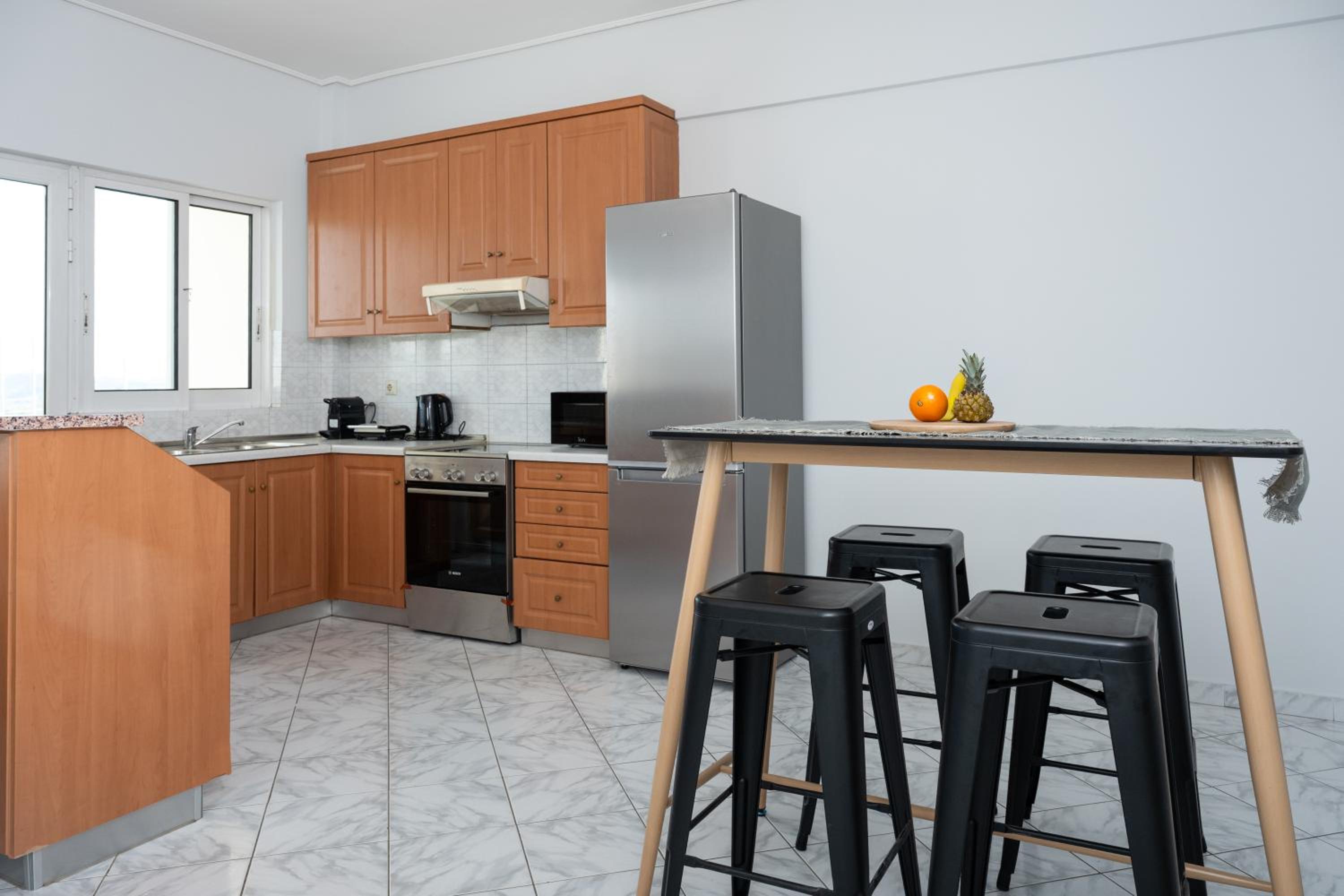 The Sunrise Apartment By Athens Airport 1