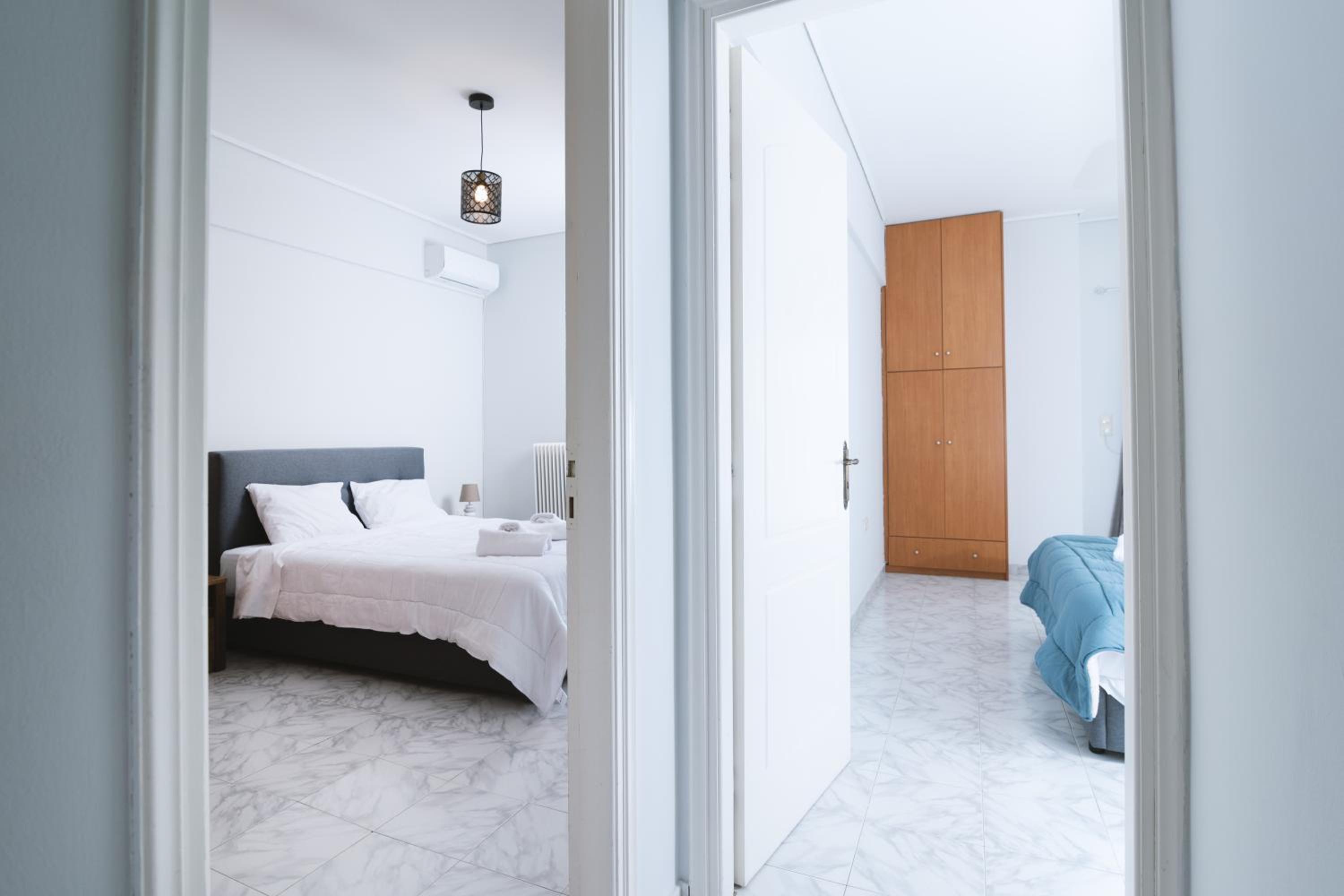 The Sunrise Apartment By Athens Airport 1