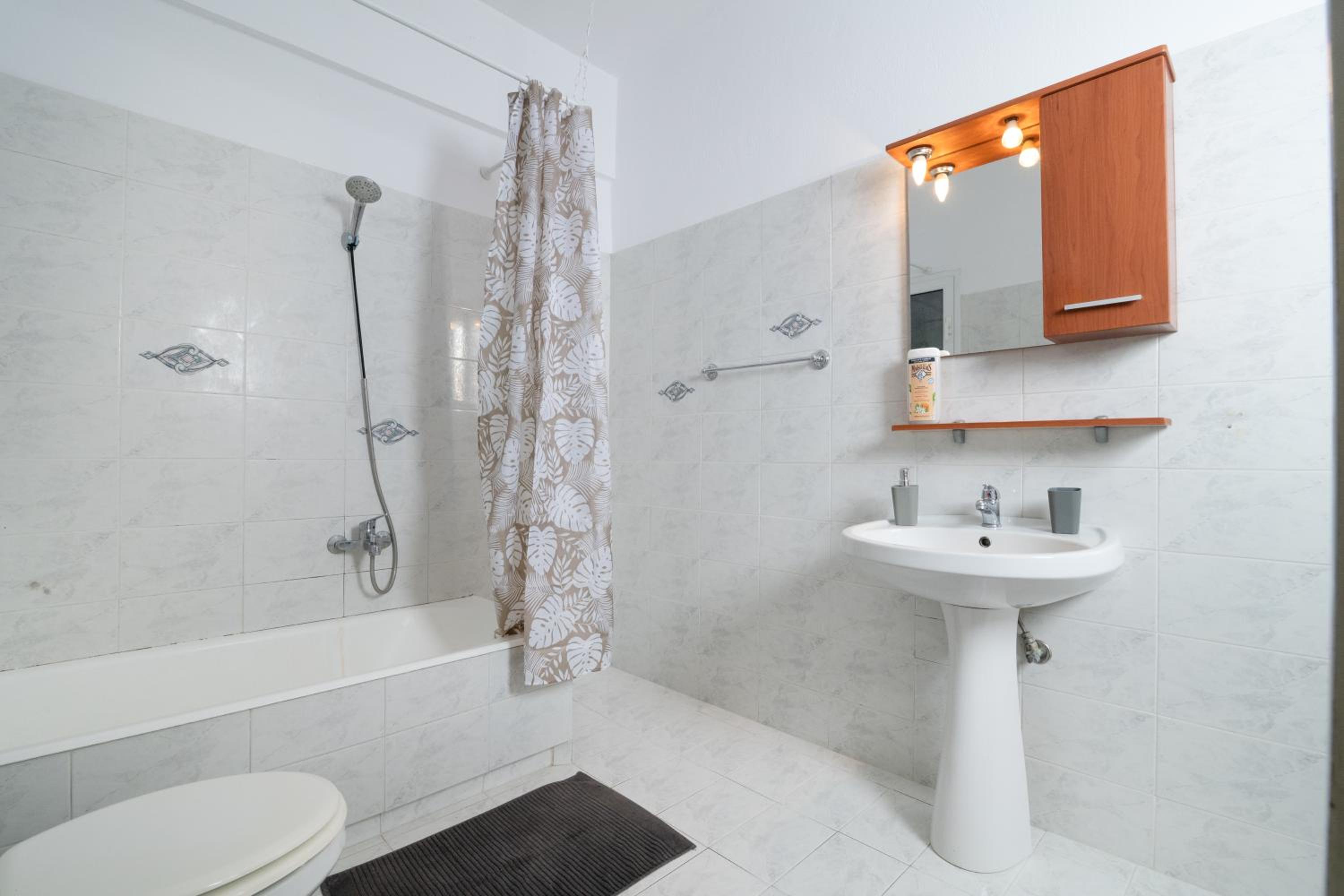 The Sunrise Apartment By Athens Airport 1