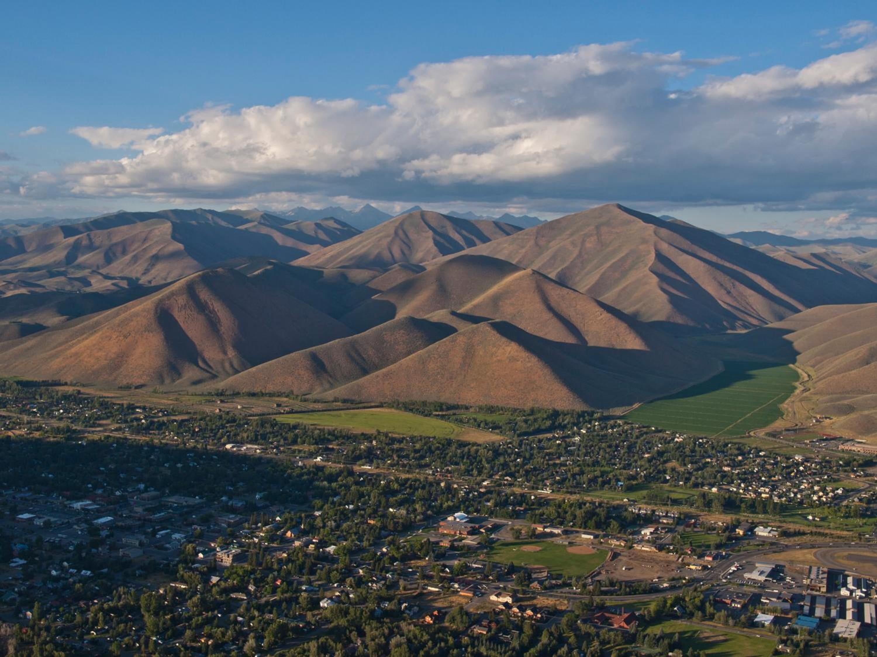 Wood River Inn  Suite - Property Image 23