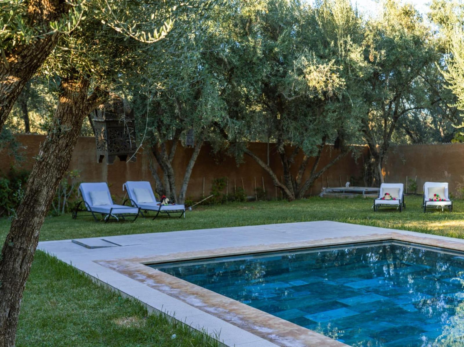 Villa Azuréa with pool 4 bedrooms and 2 living rooms