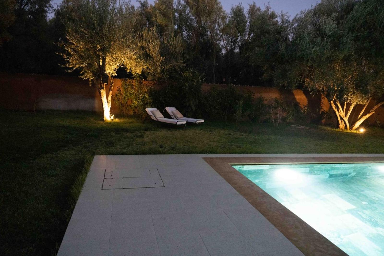 Villa Azuréa with pool 4 bedrooms and 2 living rooms