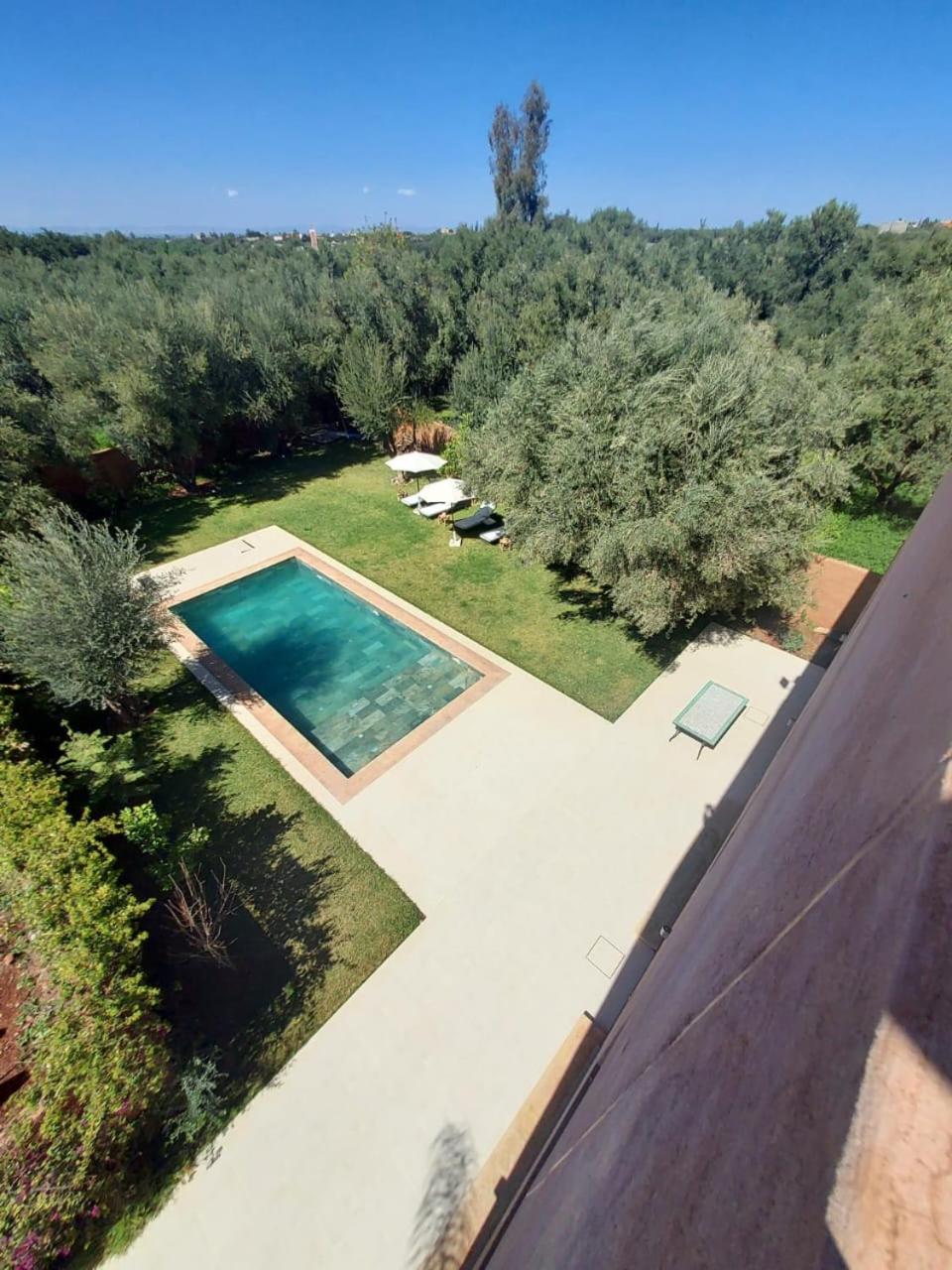 Villa Azuréa with pool 4 bedrooms and 2 living rooms