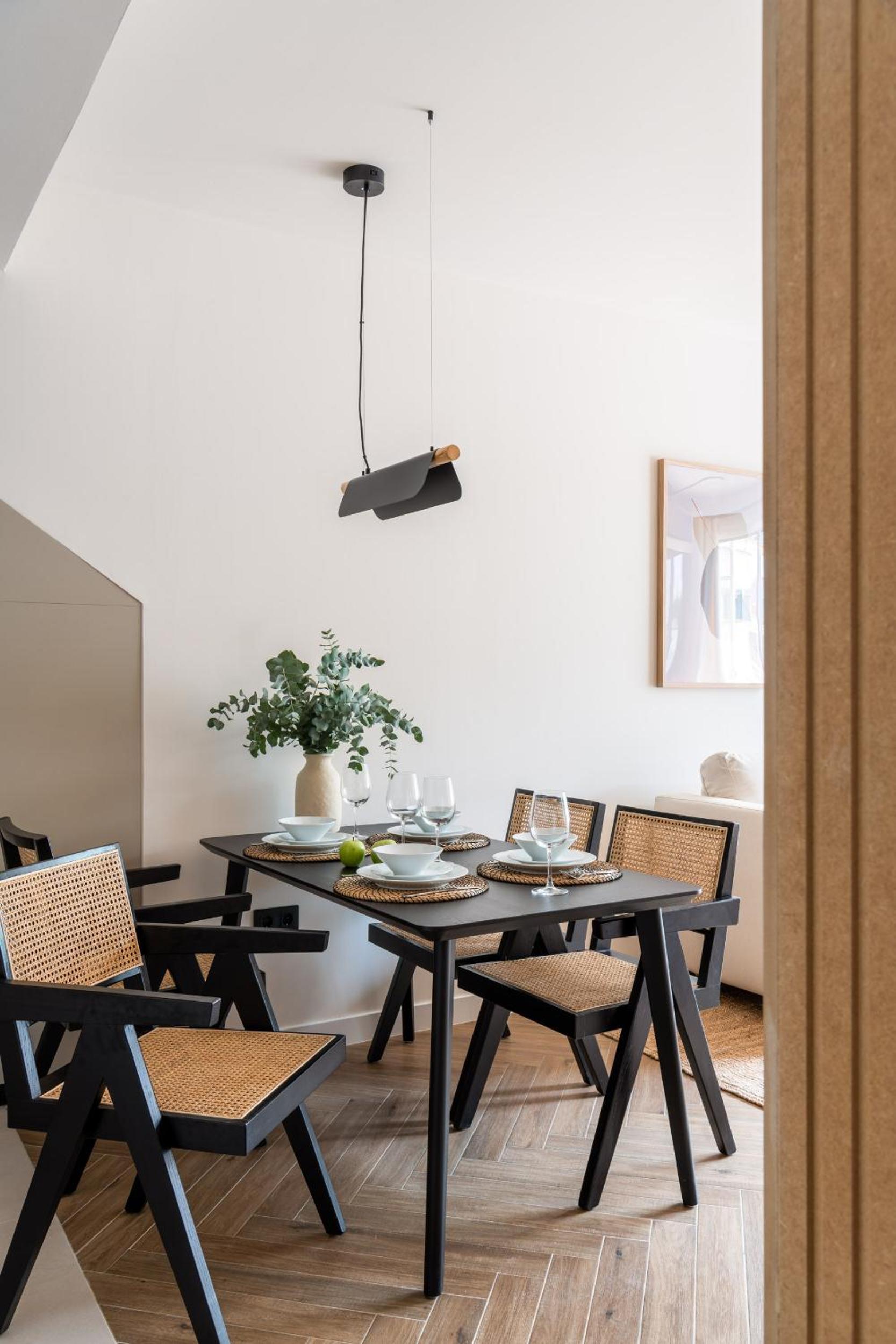 Magno Apartments Robles