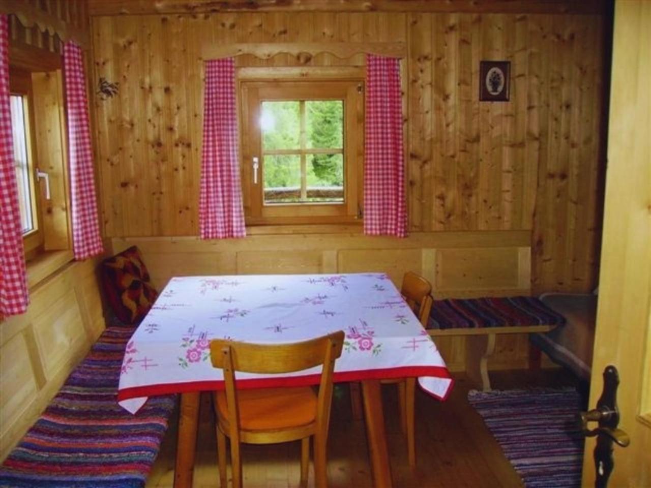 Almhütte Santnerhof - Hochgebirgshütte 1750m - This is a remote high mountain hut