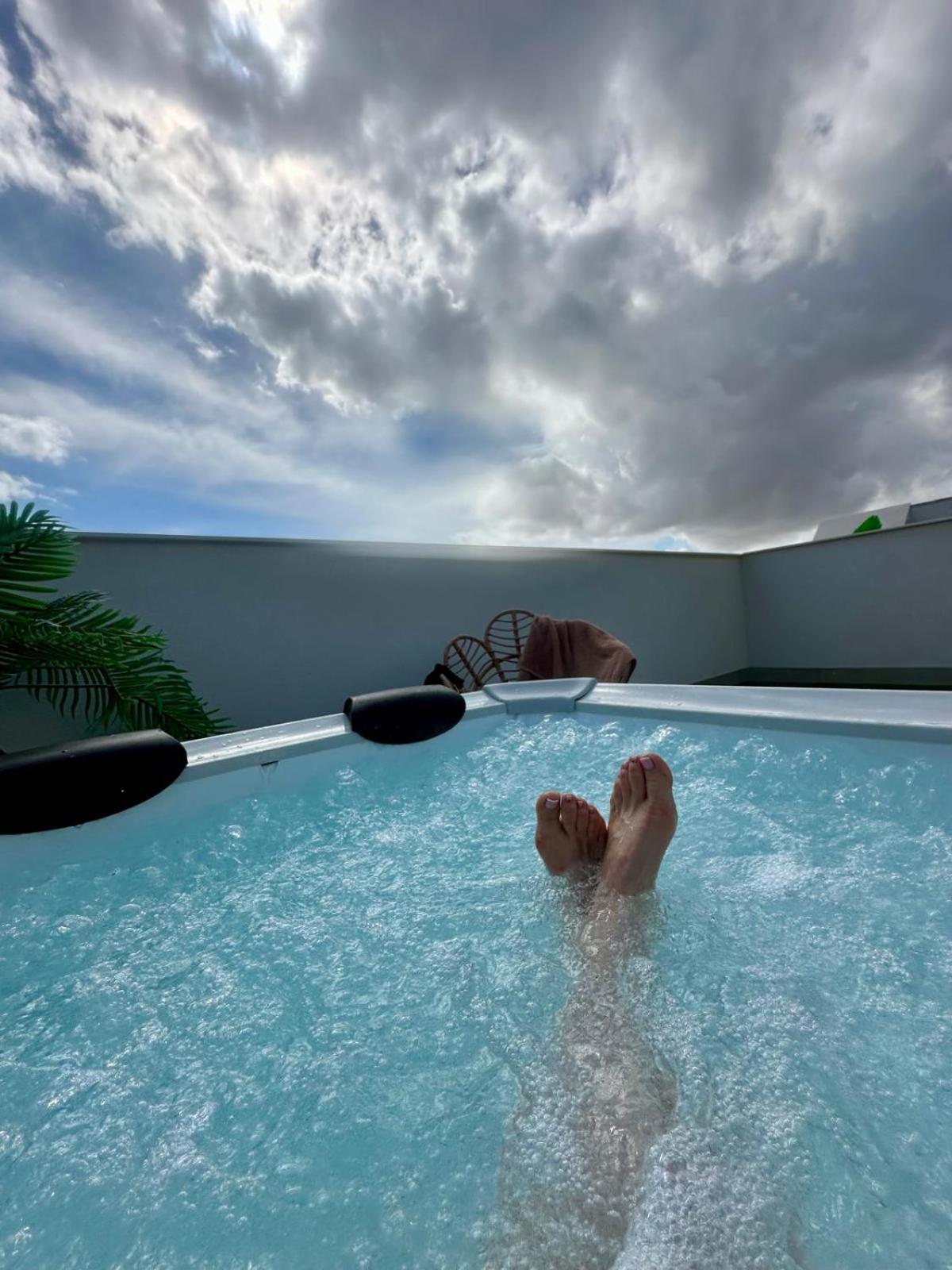 way2sun penthouses Gran Alacant - FREE e-bikes & jacuzzi & solarium & PS5