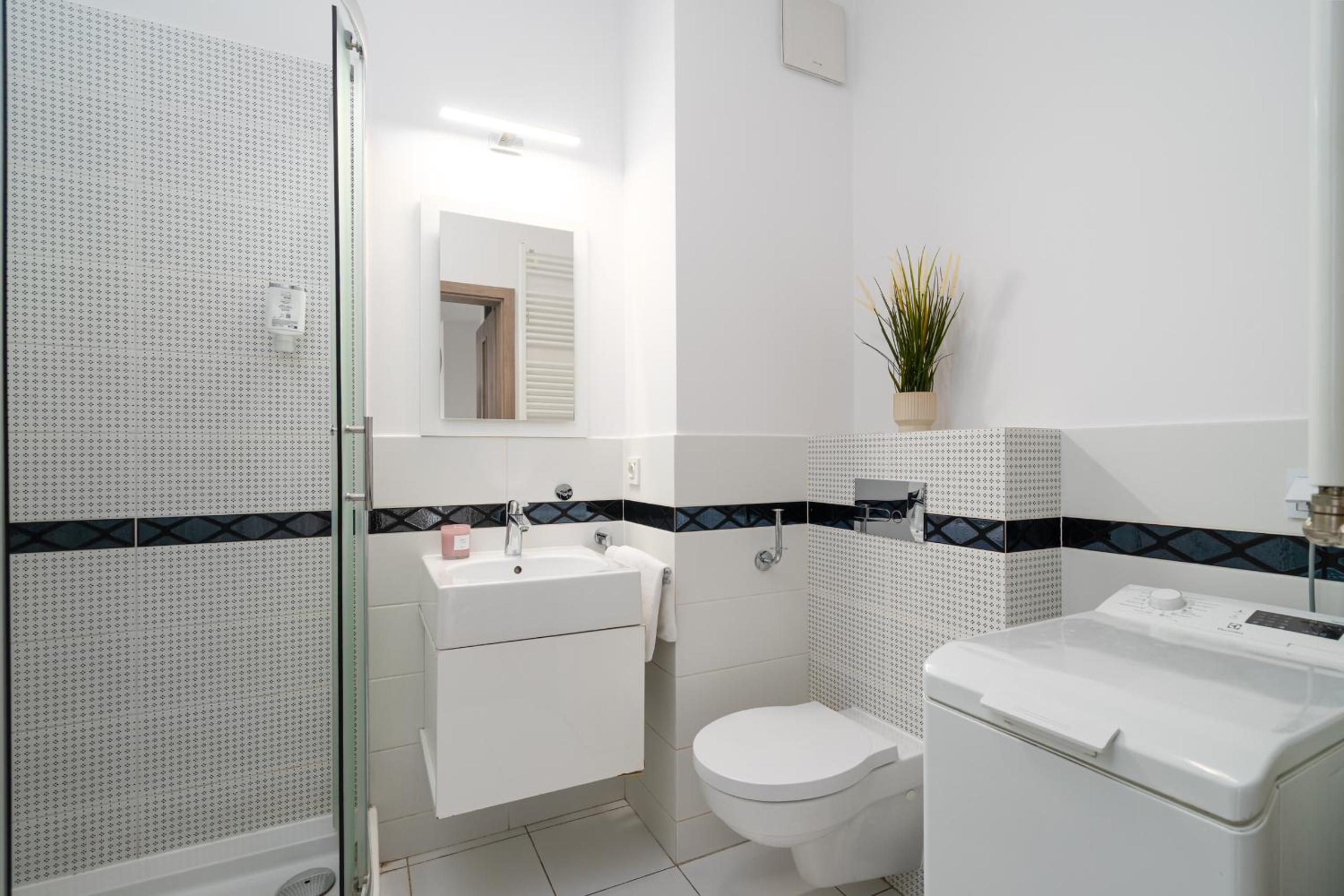 Golden Apartments Warsaw - Elegant City Stay, Kolejowa