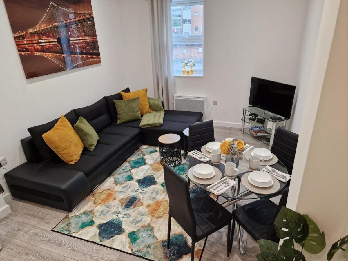 Peaceful 1- Bedroom Apartment