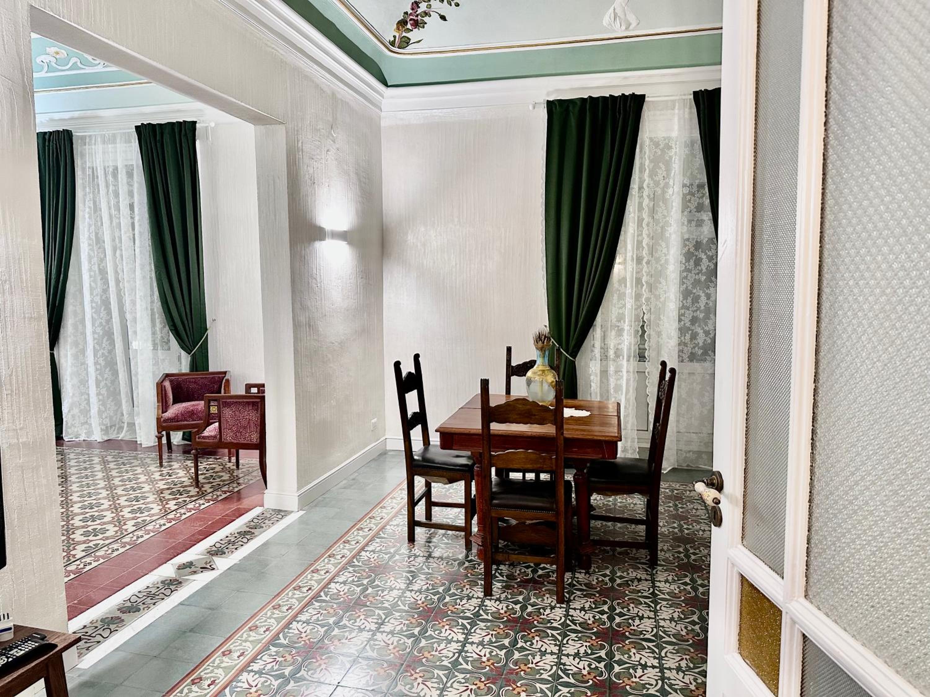 Exclusive Catania suite