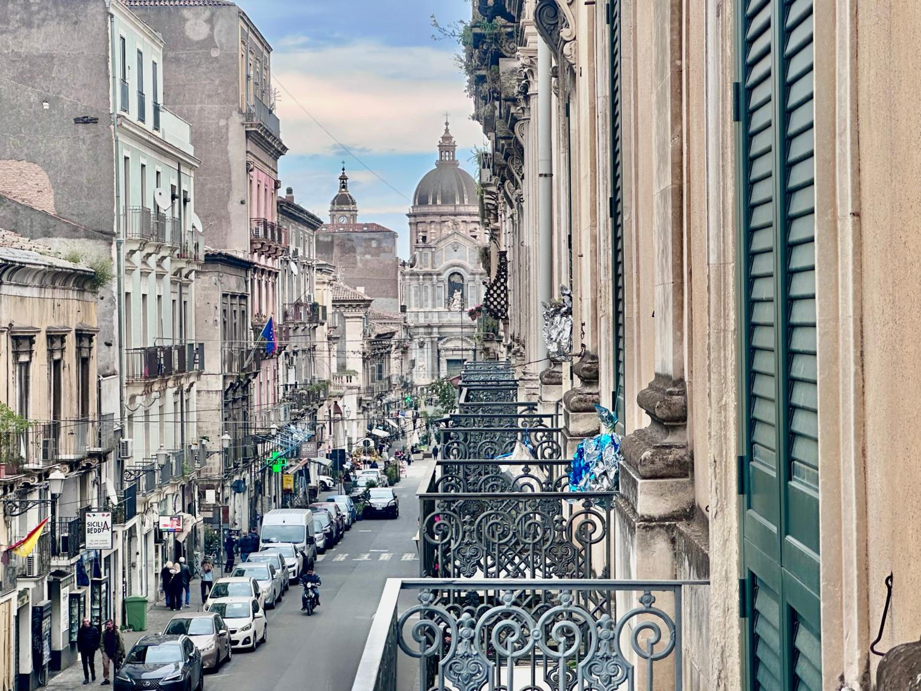 Exclusive Catania suite