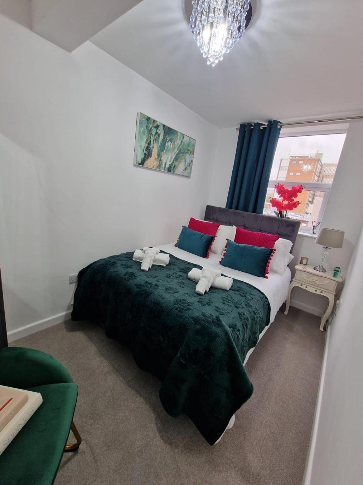 4 Rental Apartments -Local -Contractors- London