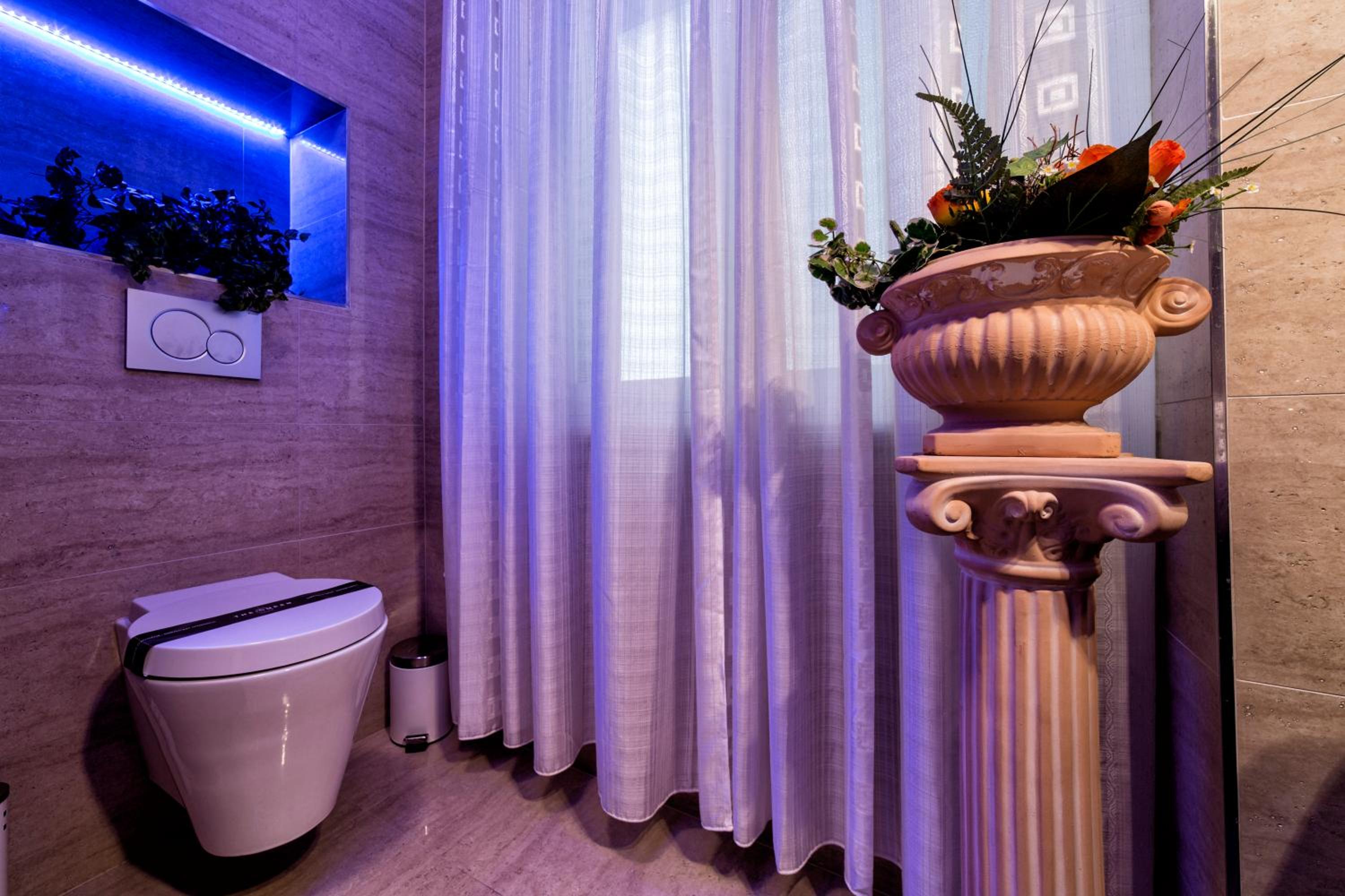 The Queen Luxury Apartments - Villa Gemma