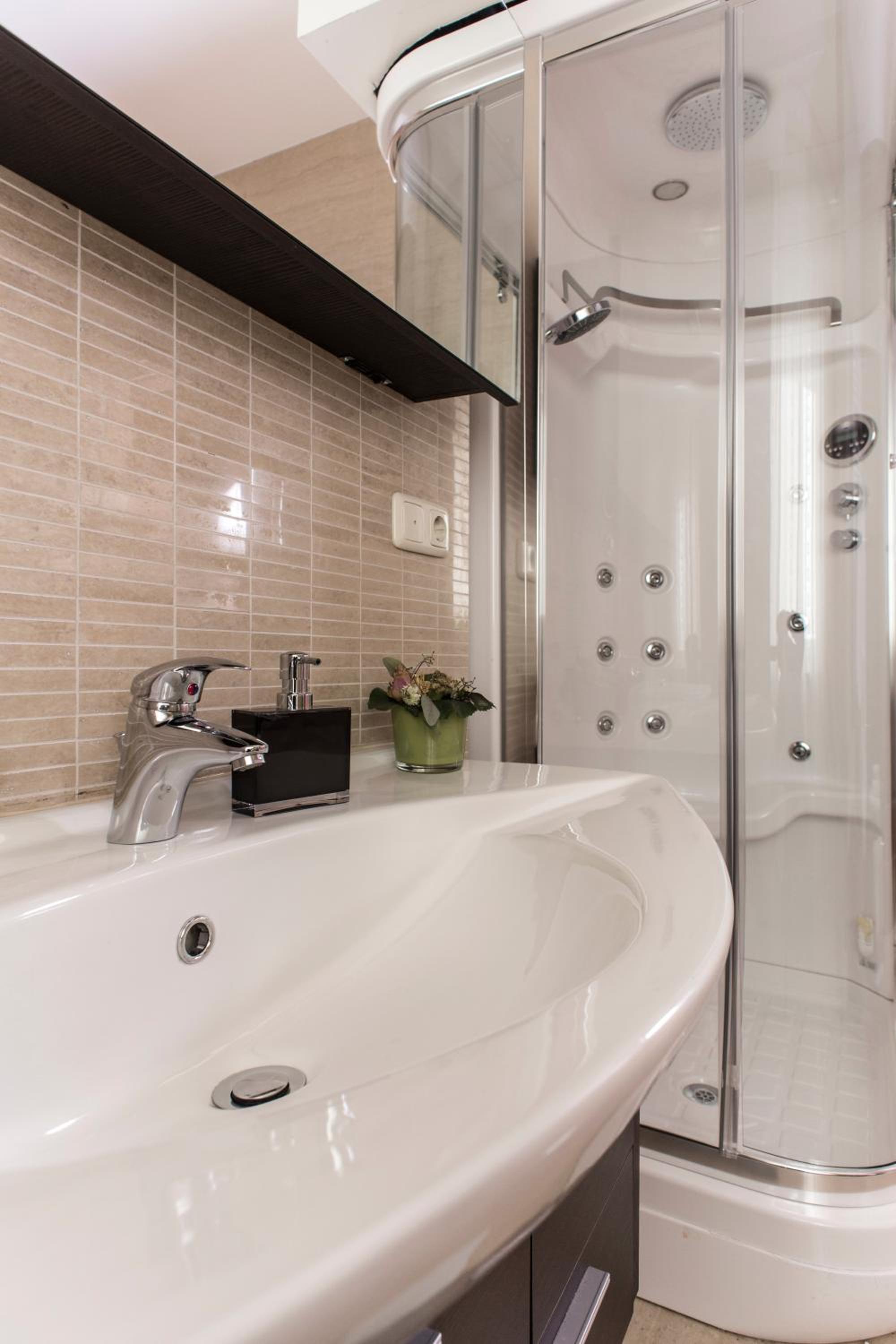 The Queen Luxury Apartments - Villa Gemma