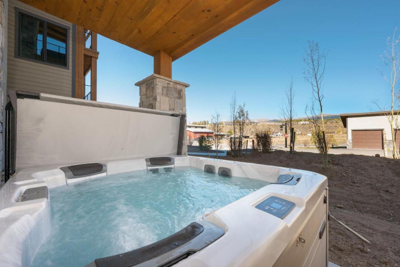 Downtown Fraser with Hot Tub