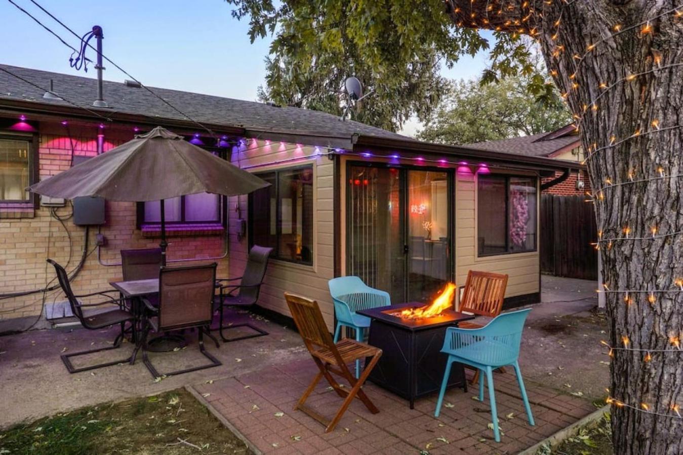 5 Bedroom Home 10 Min Drive To Downtown