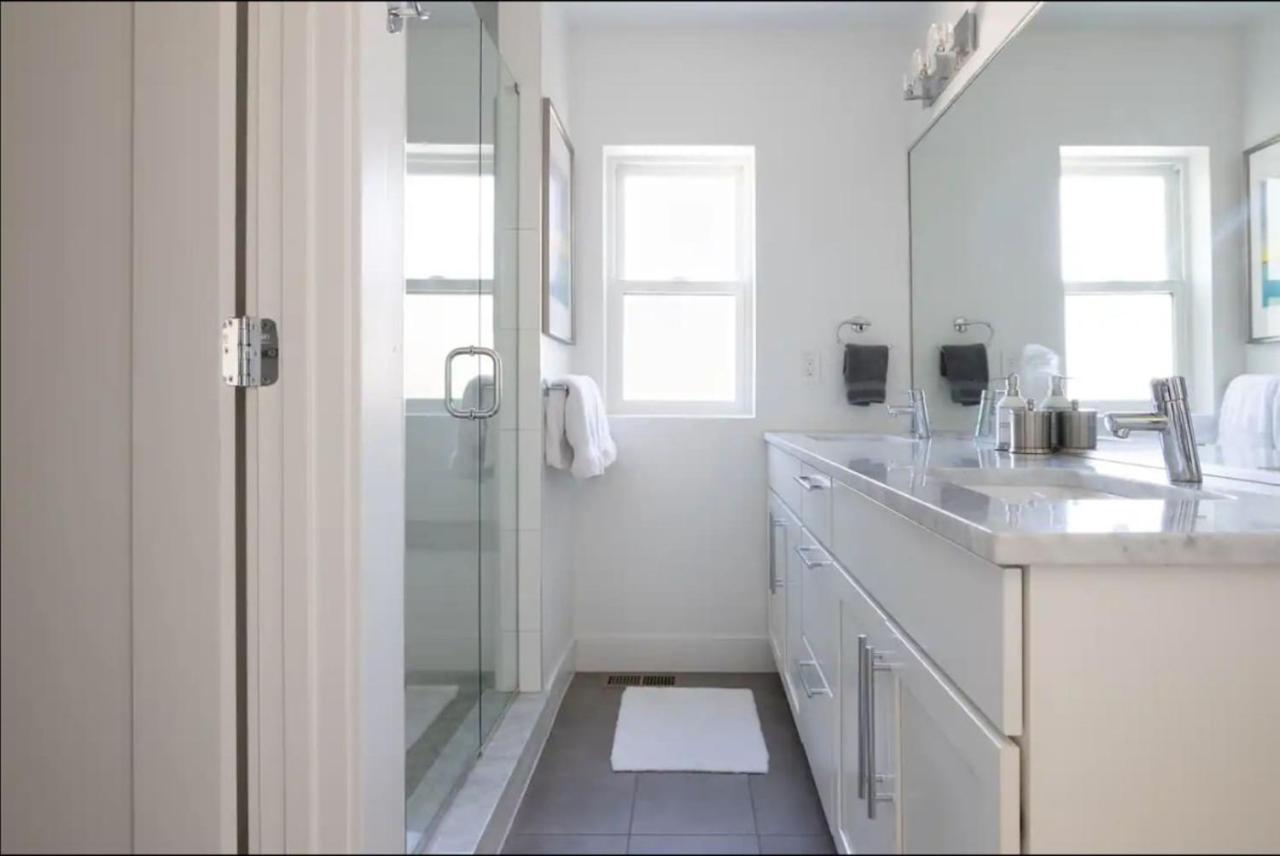 New Build and Pet Friendly Near to Highlands and RiNo