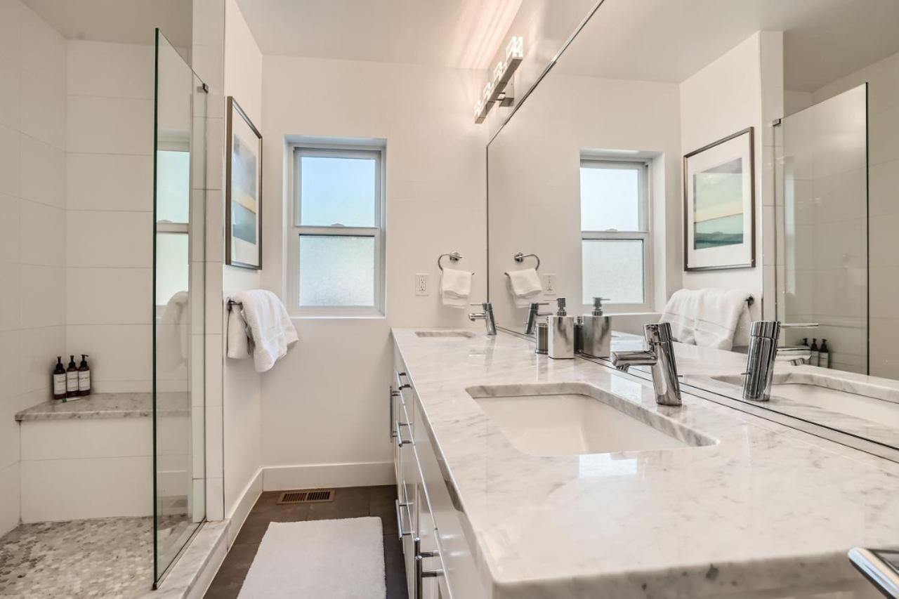 New Build and Pet Friendly Near to Highlands and RiNo