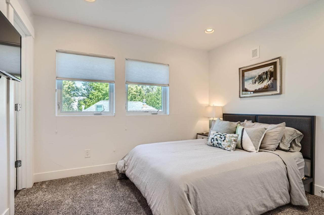 New Build and Pet Friendly Near to Highlands and RiNo