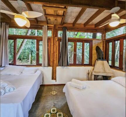 Casa Yamandu, Biocasa in the forest, beautiful waterfall