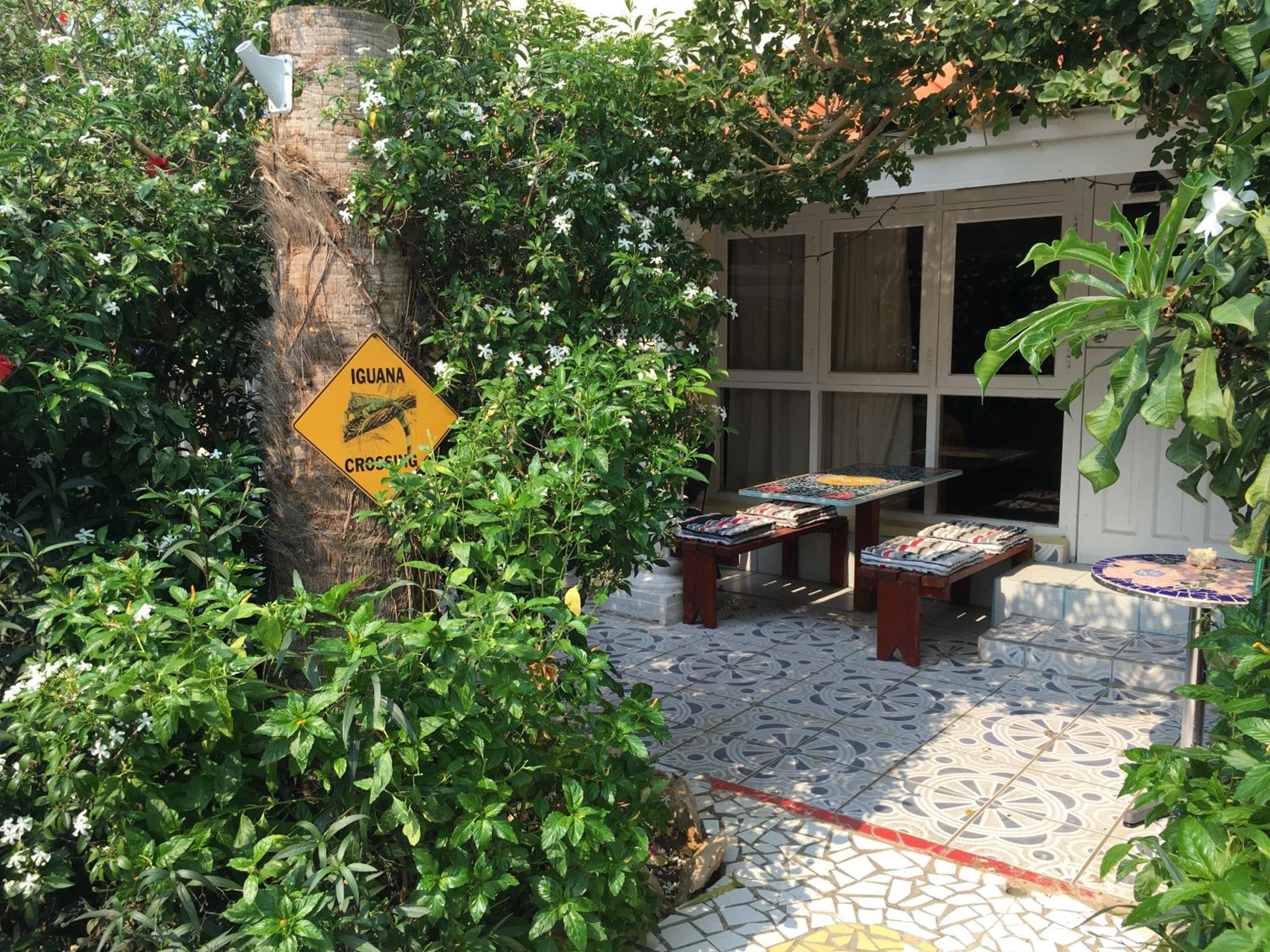 Sunflower Villa Studios