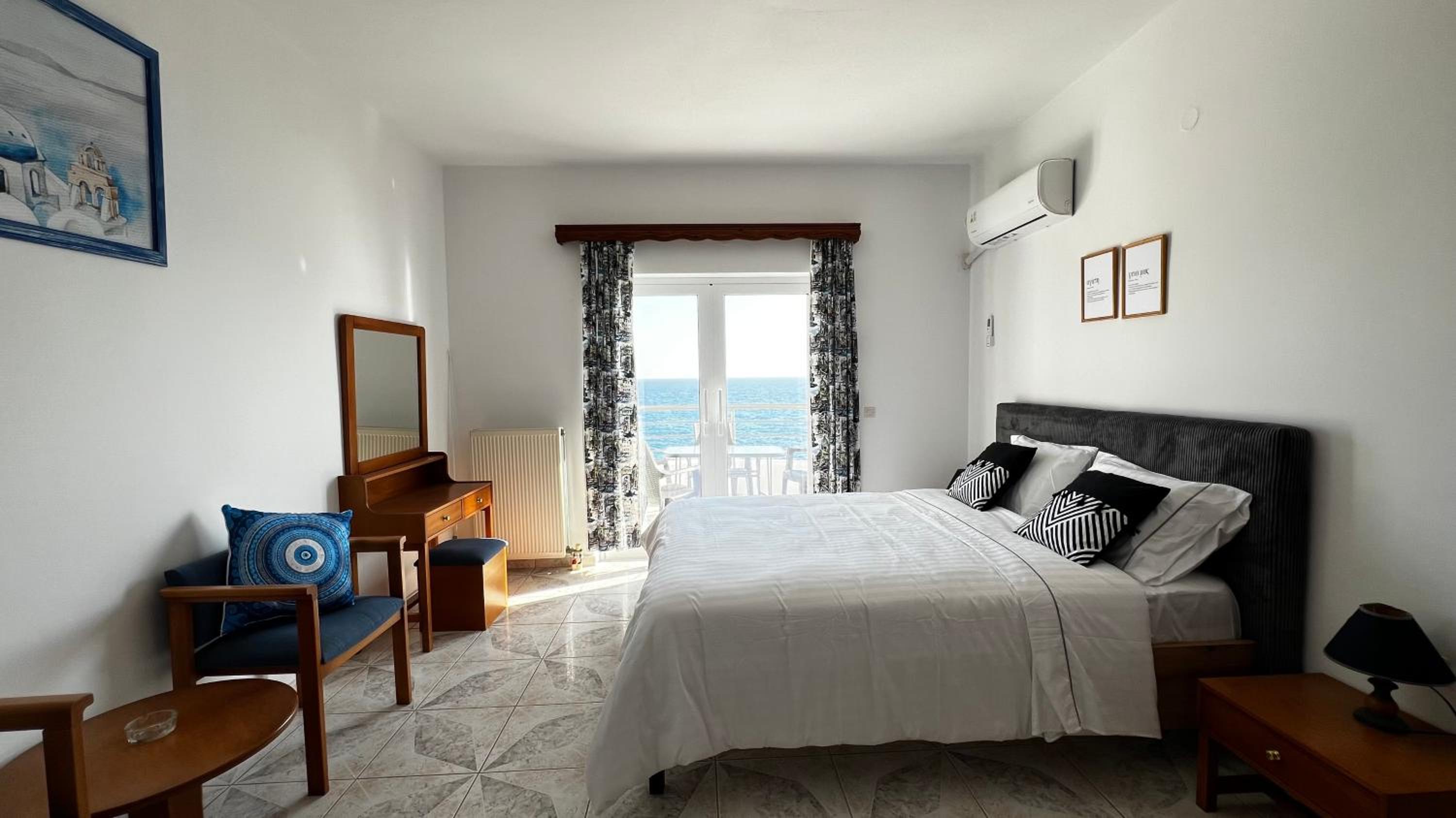 Avlakia Sunrise Haven Studios