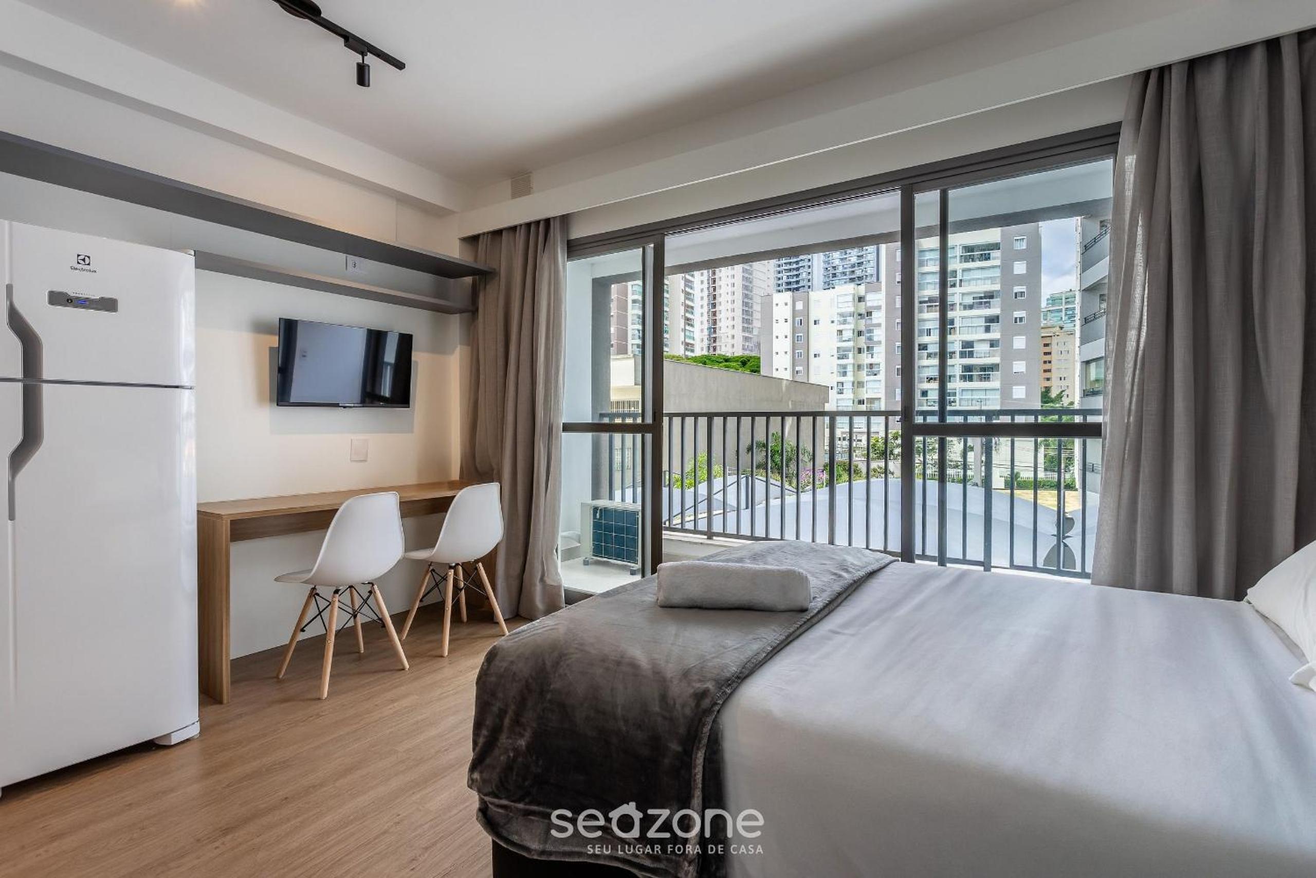 Charming studio 550 m from Brooklin subway ATB2014