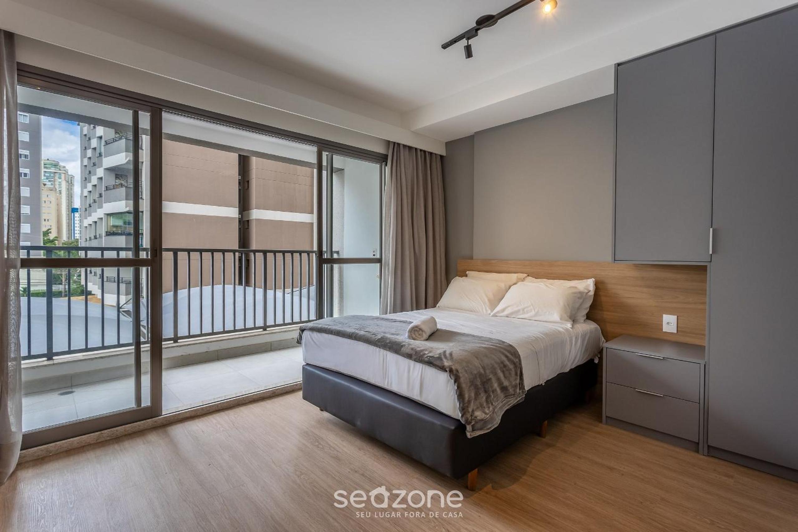Charming studio 550 m from Brooklin subway ATB2014