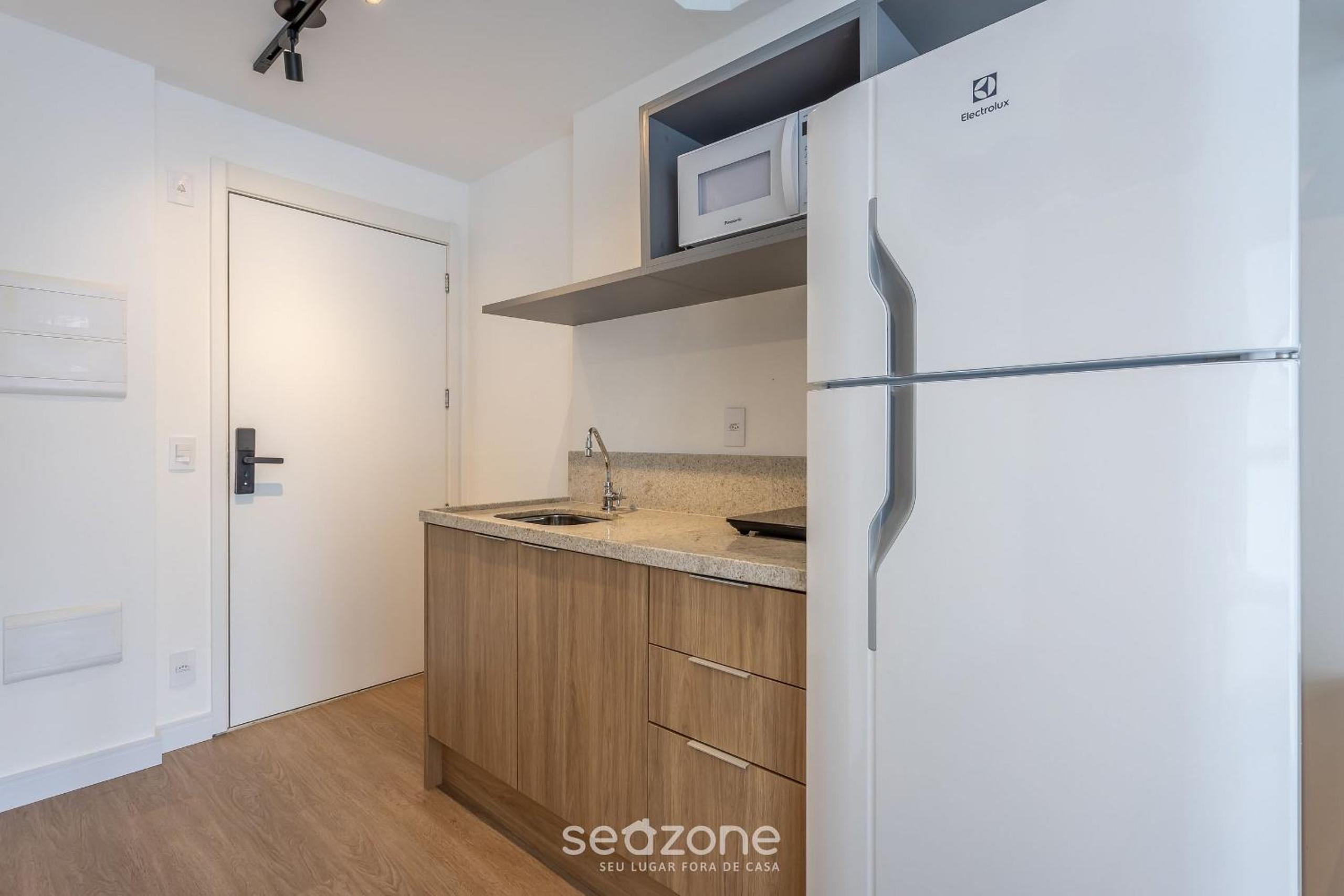 Charming studio 550 m from Brooklin subway ATB2014