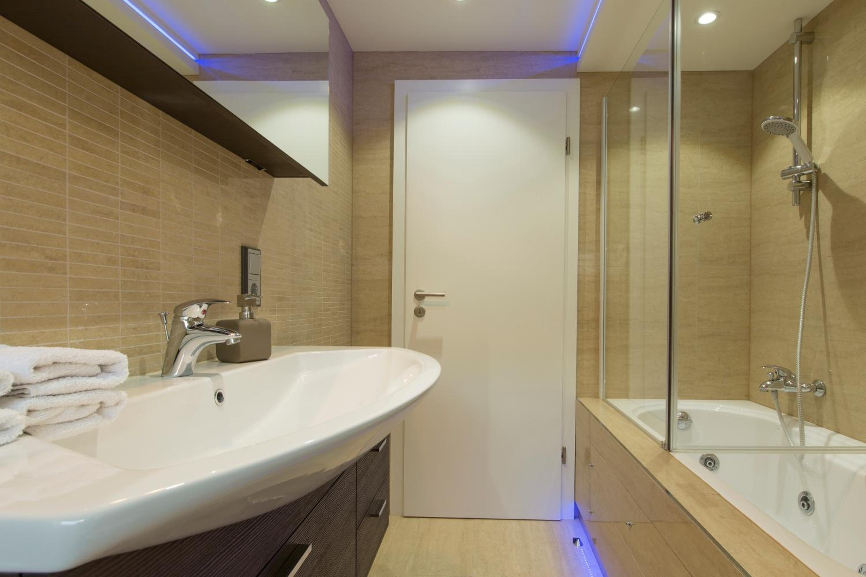 The Queen Luxury Apartments - Villa Gemma