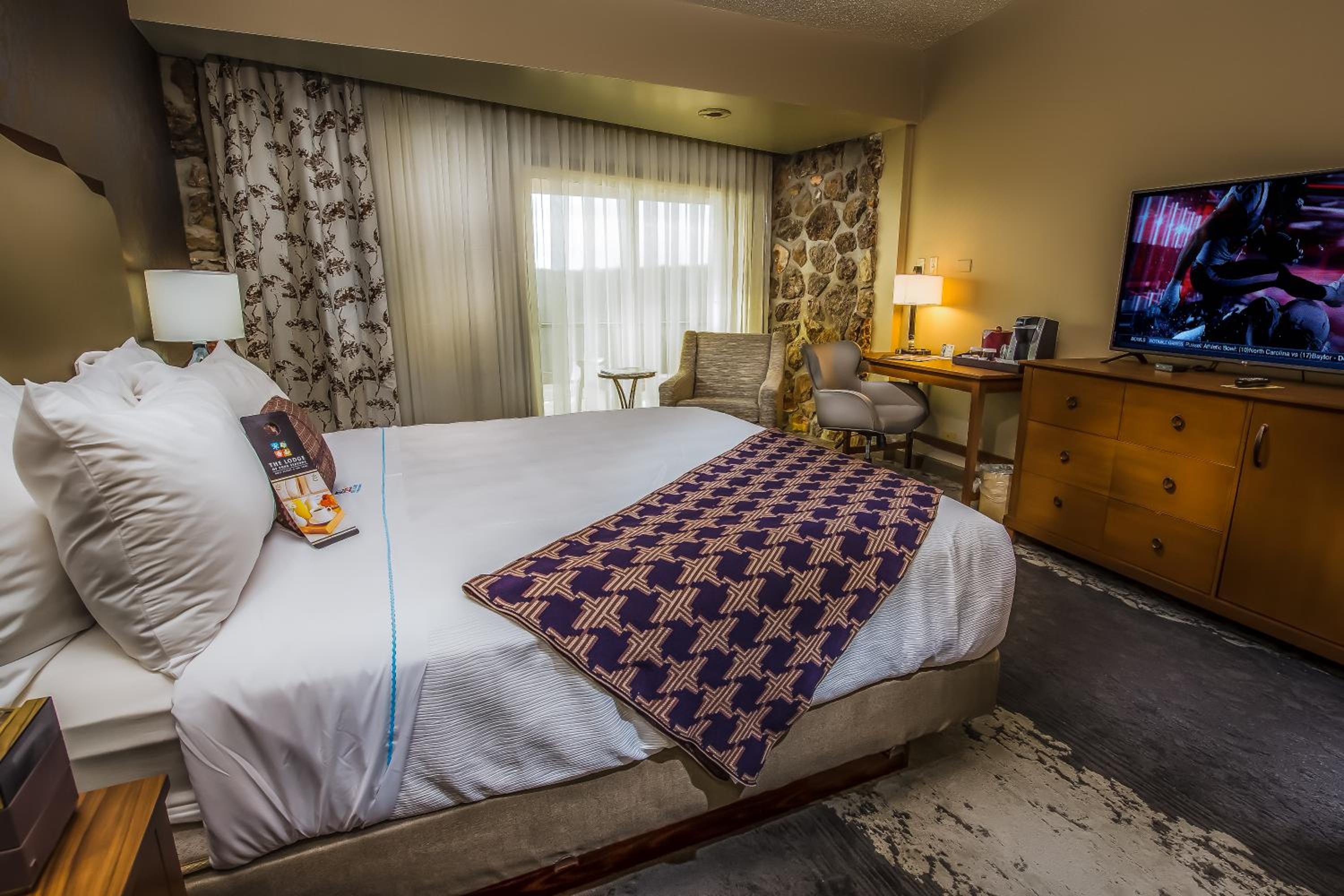 Lodge of Four Seasons Golf Resort, Marina  Spa - Property Image 72