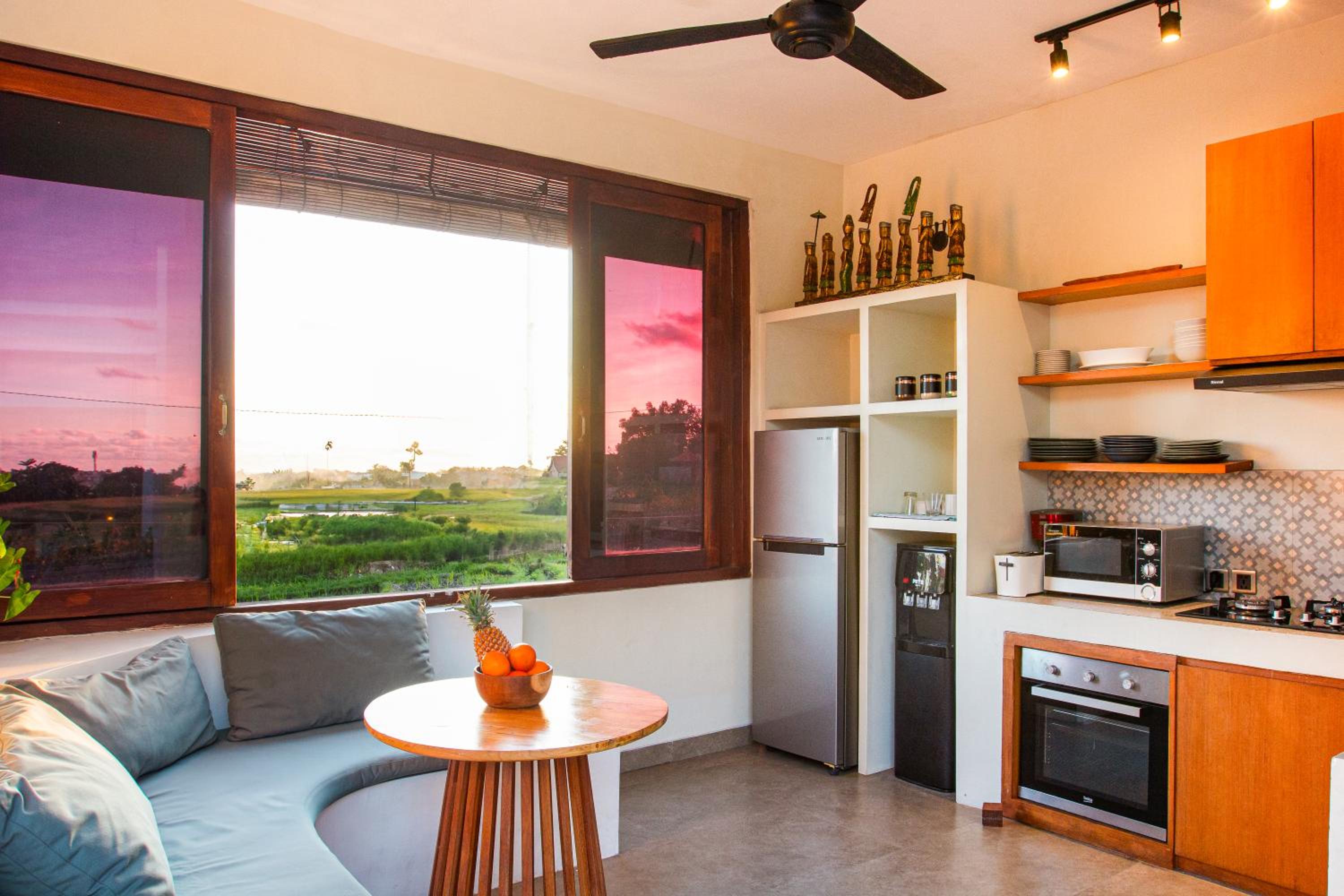 Villa Melko Stylish 4BR Villa with Pool & Rooftop Lounge