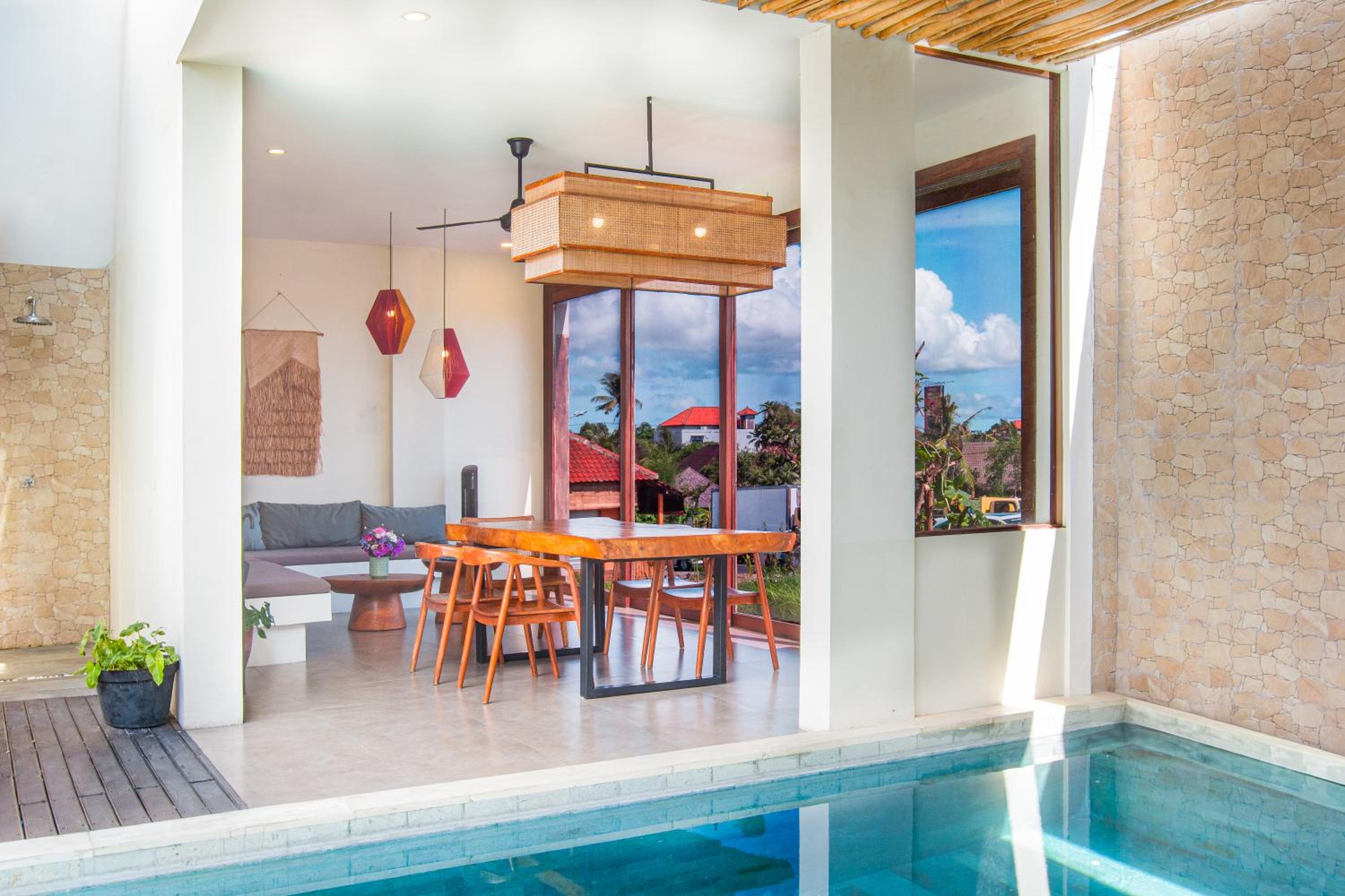 Villa Melko Stylish 4BR Villa with Pool & Rooftop Lounge