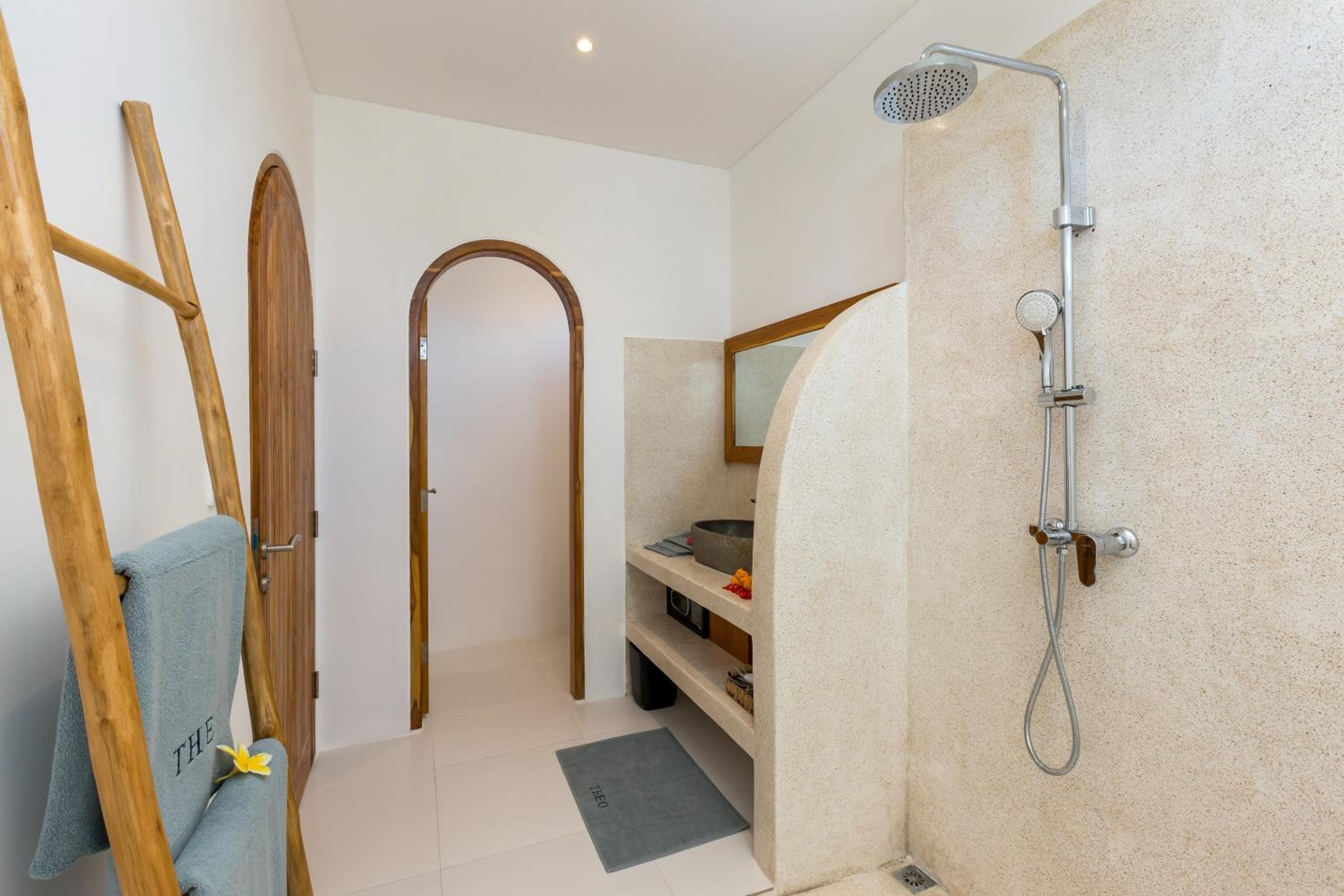 NEW! Villa Theo - 1BR Villa in Kerobokan