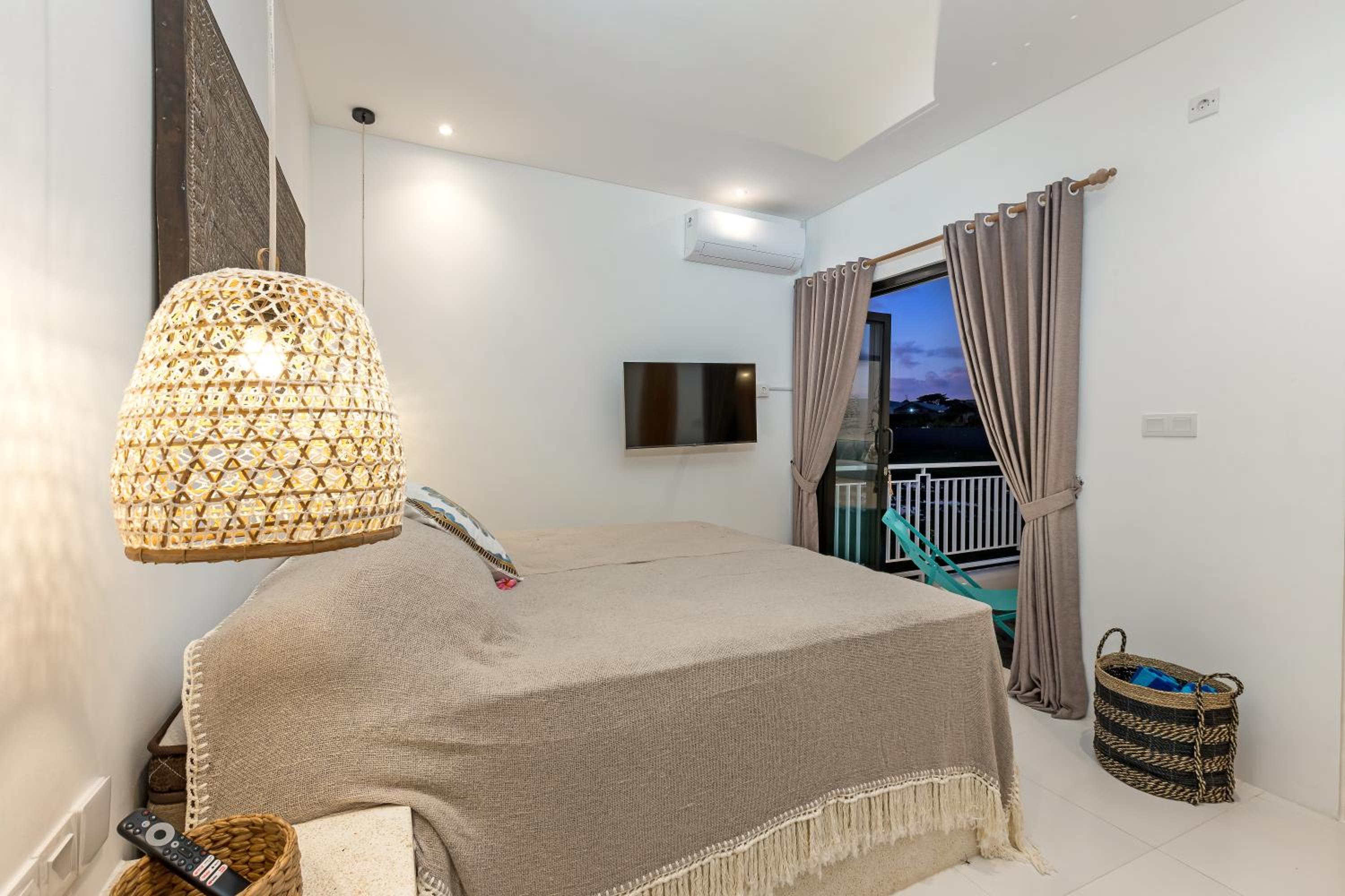 NEW! Villa Theo - 1BR Villa in Kerobokan