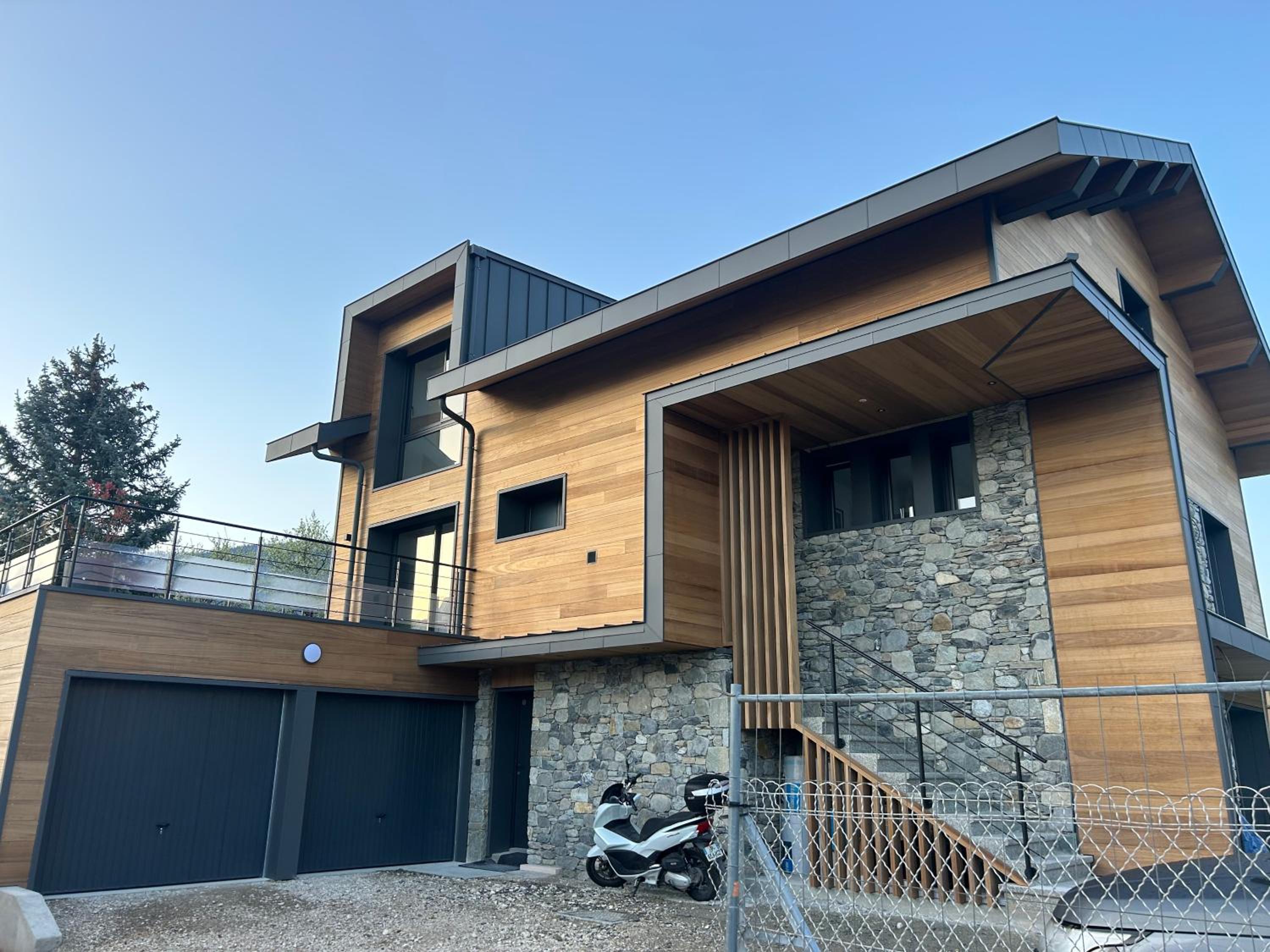 Villa Altitude 587