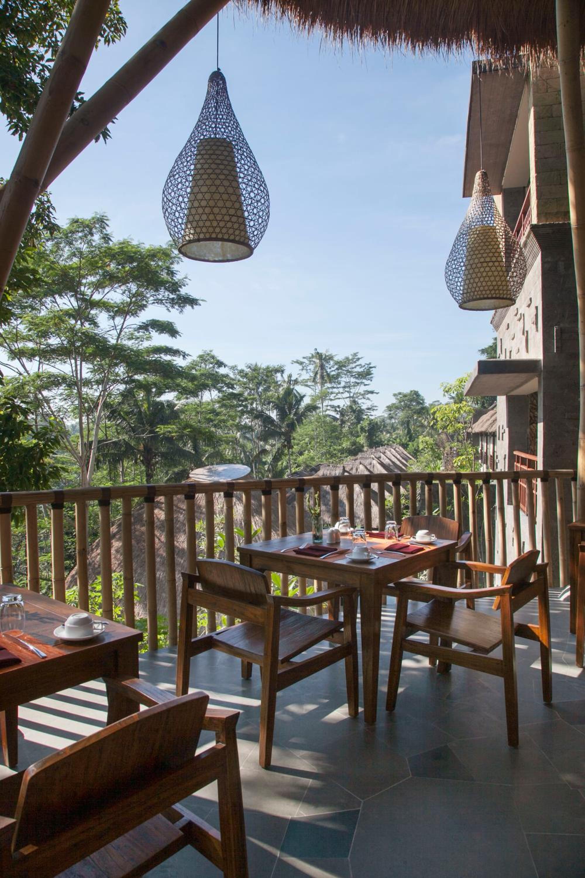 Tejaprana Resort & Spa