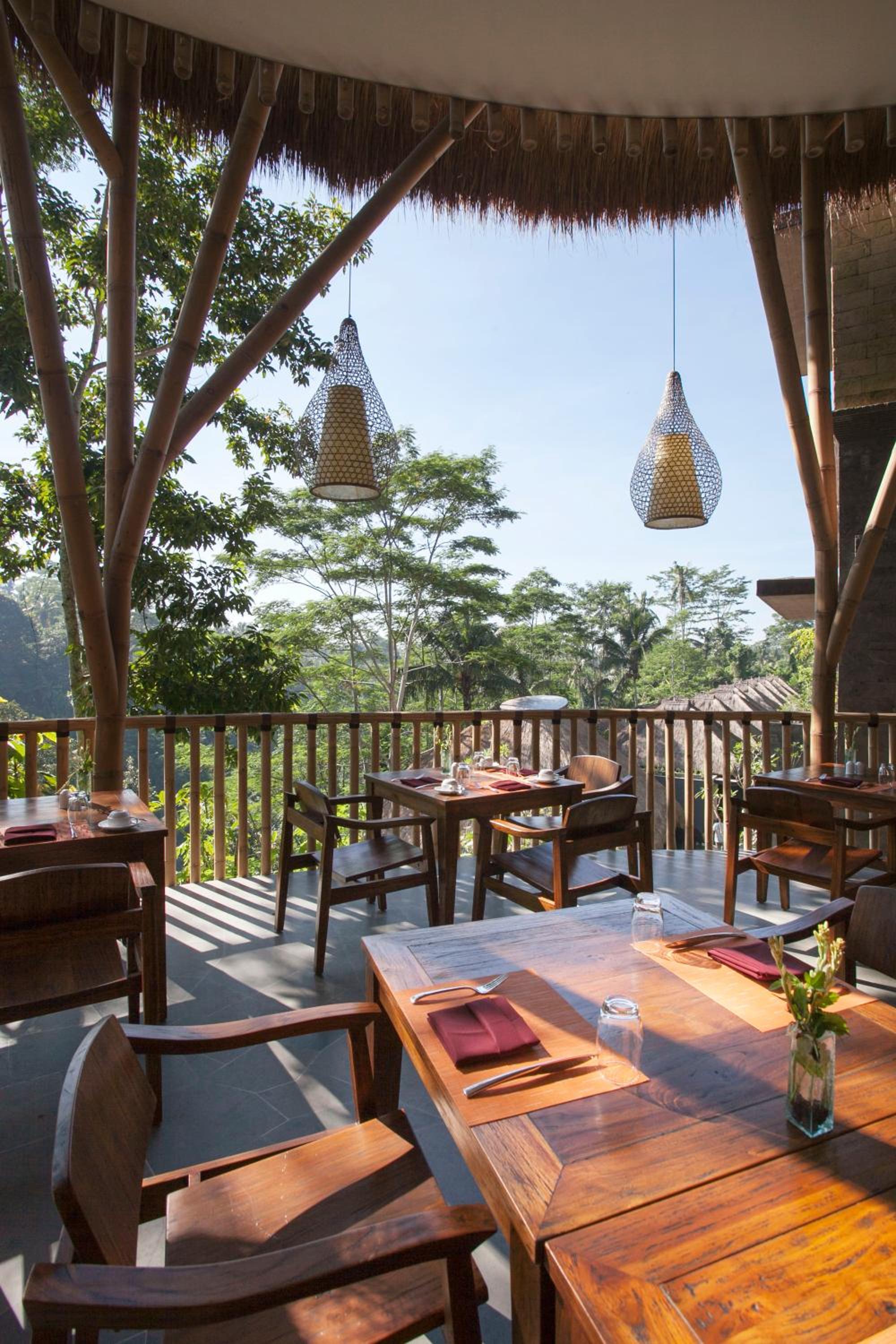 Tejaprana Resort & Spa