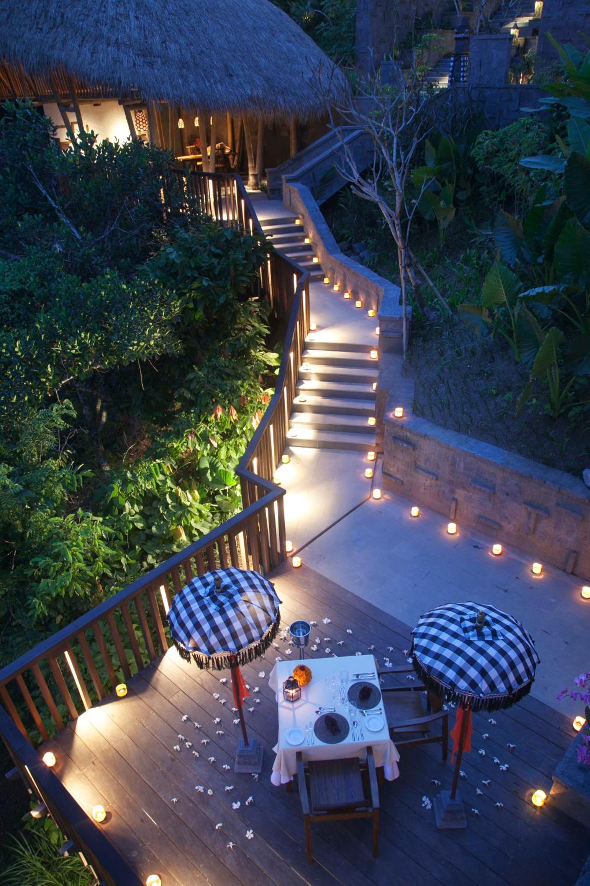Tejaprana Resort & Spa