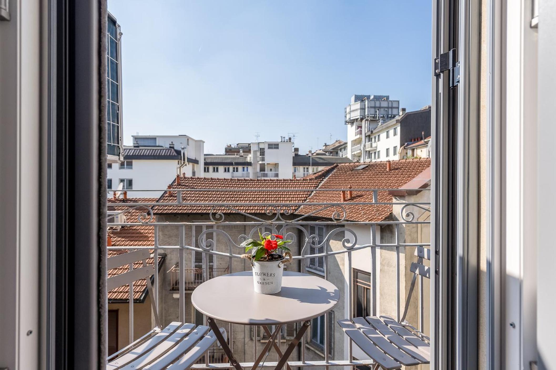 Central Station 3 Design Apartaments-2 apts with parking -1 with balcony, no box- Olympic Hub- Town Homes Milano