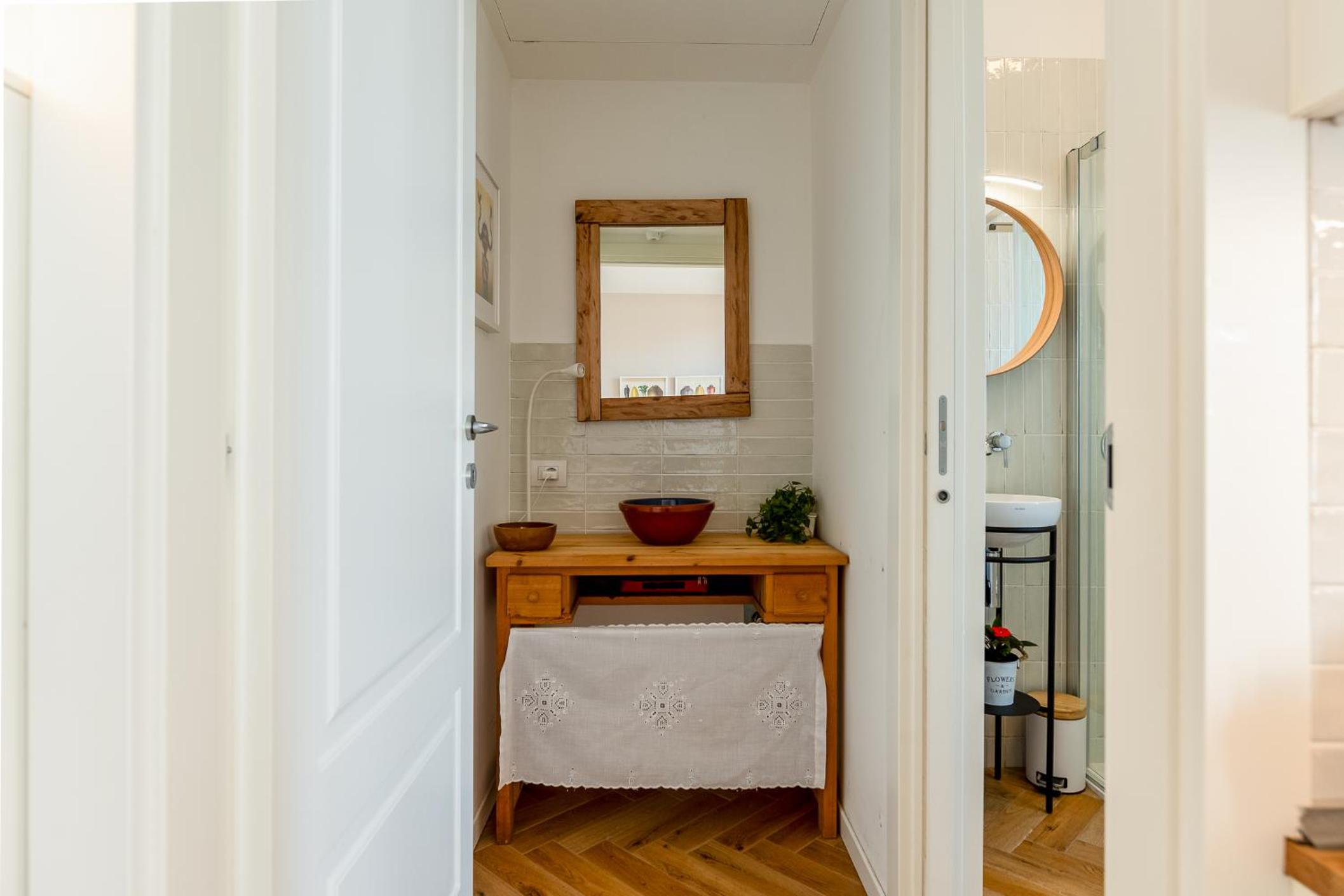 Central Station 3 Design Apartaments-2 apts with parking -1 with balcony, no box- Olympic Hub- Town Homes Milano