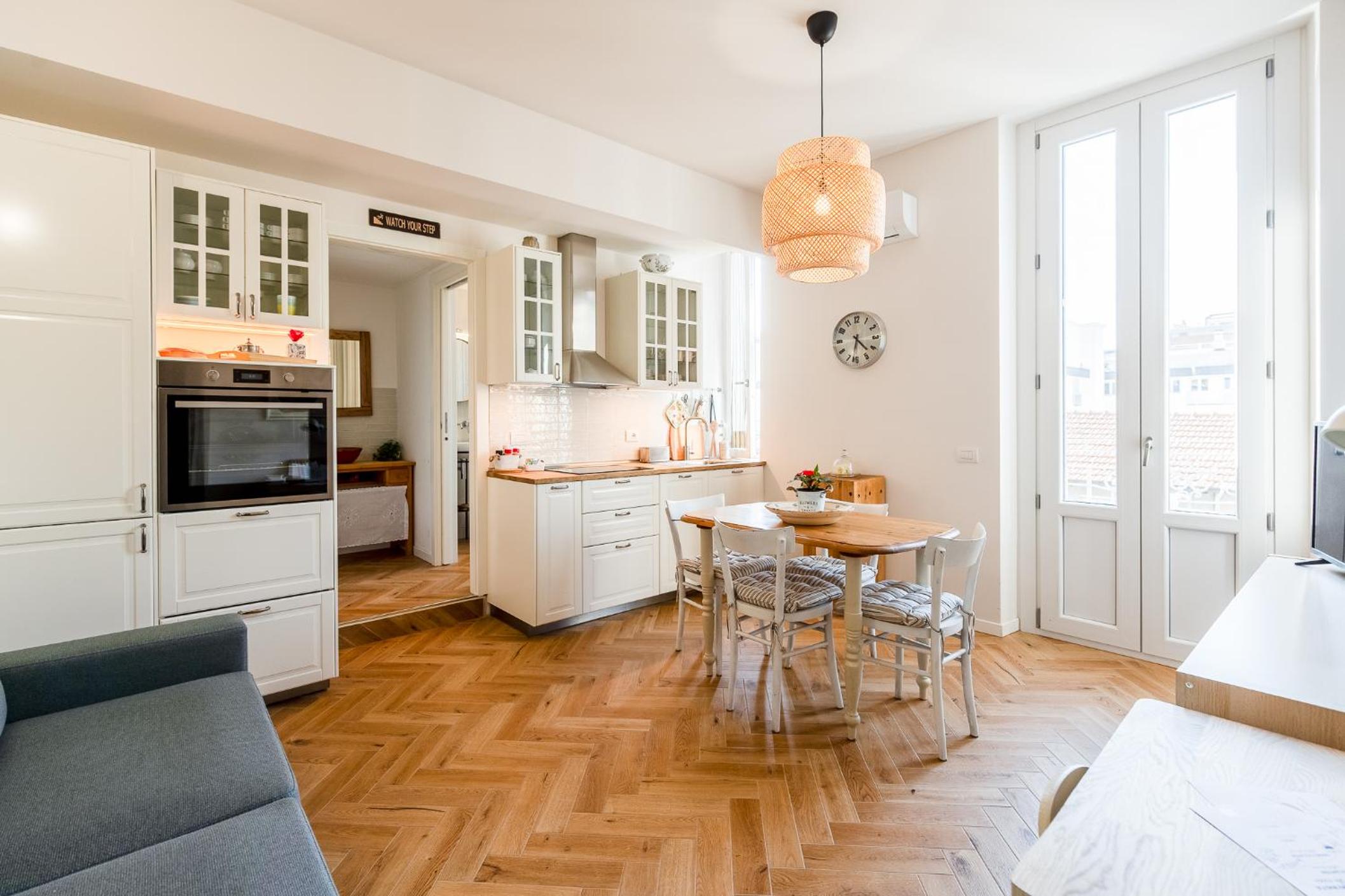 Central Station 3 Design Apartaments-2 apts with parking -1 with balcony, no box- Olympic Hub- Town Homes Milano
